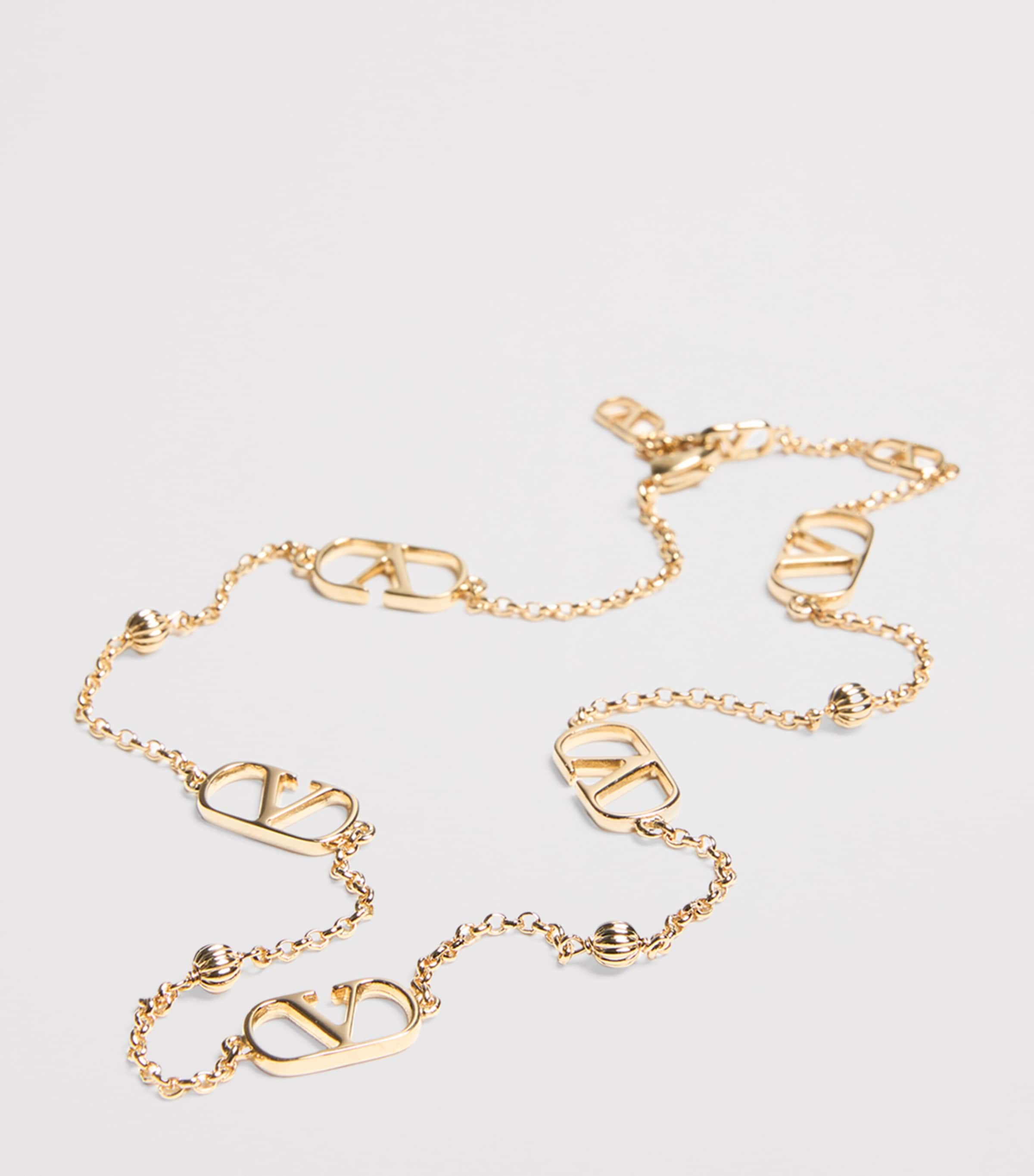 VLogo Signature Necklace L01 Image 3