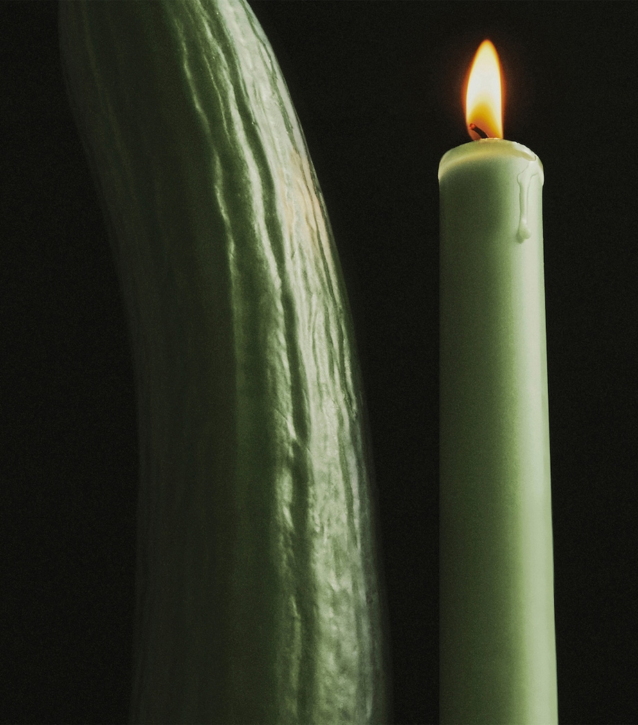 Cucumber Candle (330g) NO COLOUR Image 3