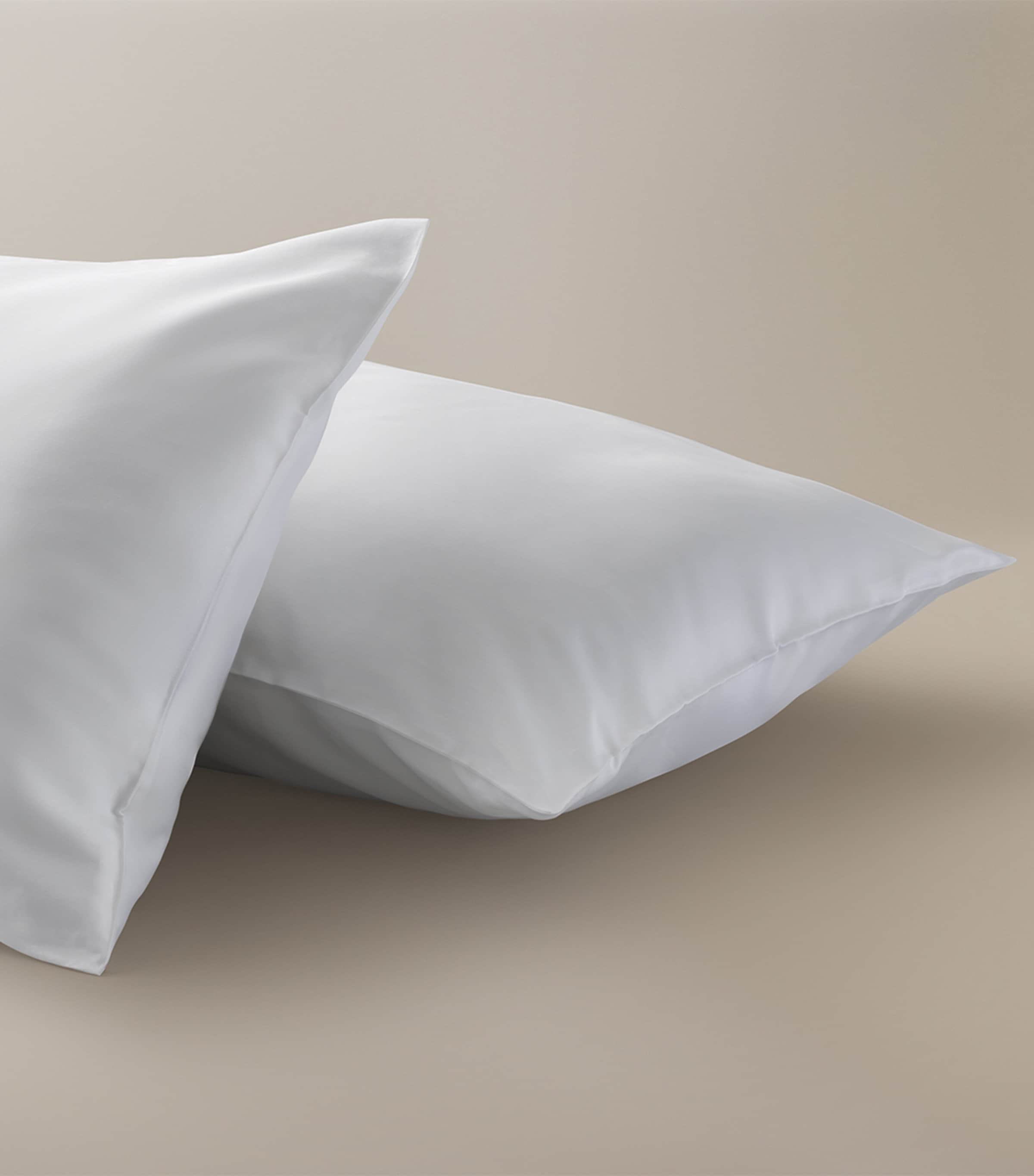 The Dream King Duvet Cover Set (230cm x 220cm) WHITE Image 3