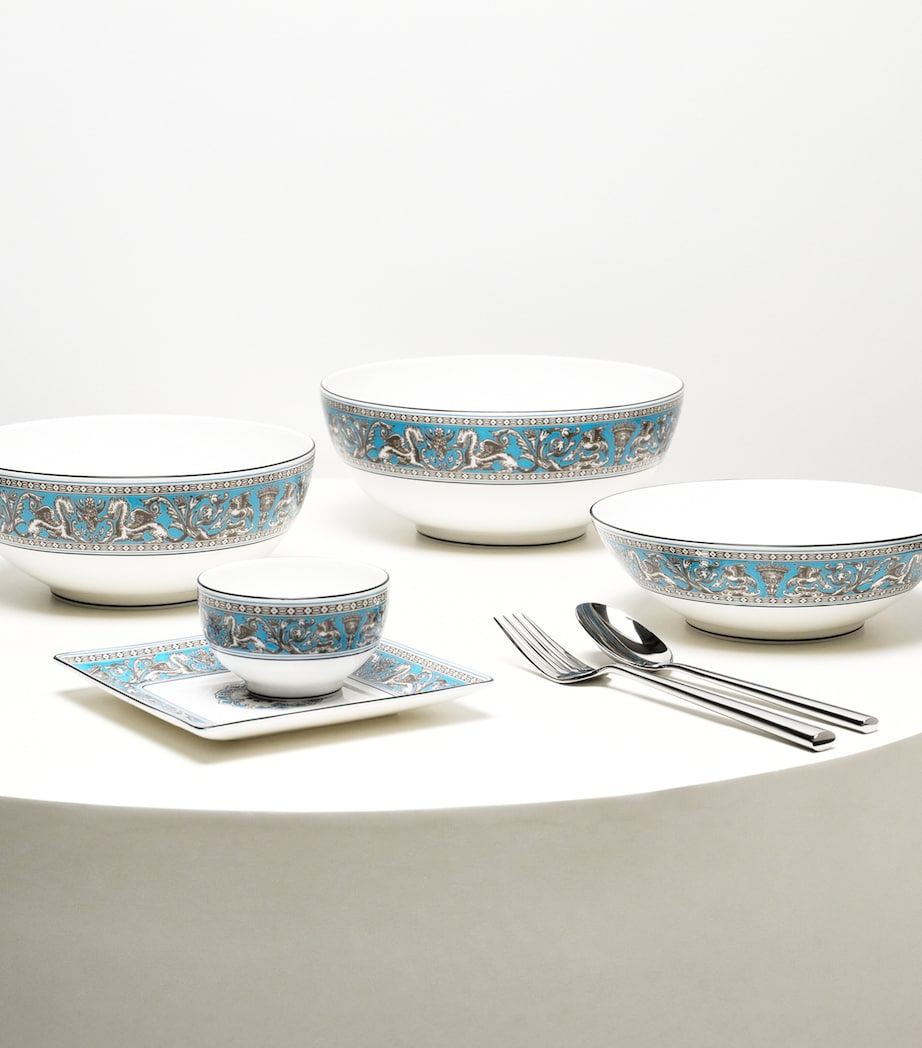 Wedgwood Florentine Soup/Noodle Bowl (20cm) Turquoise Image 2