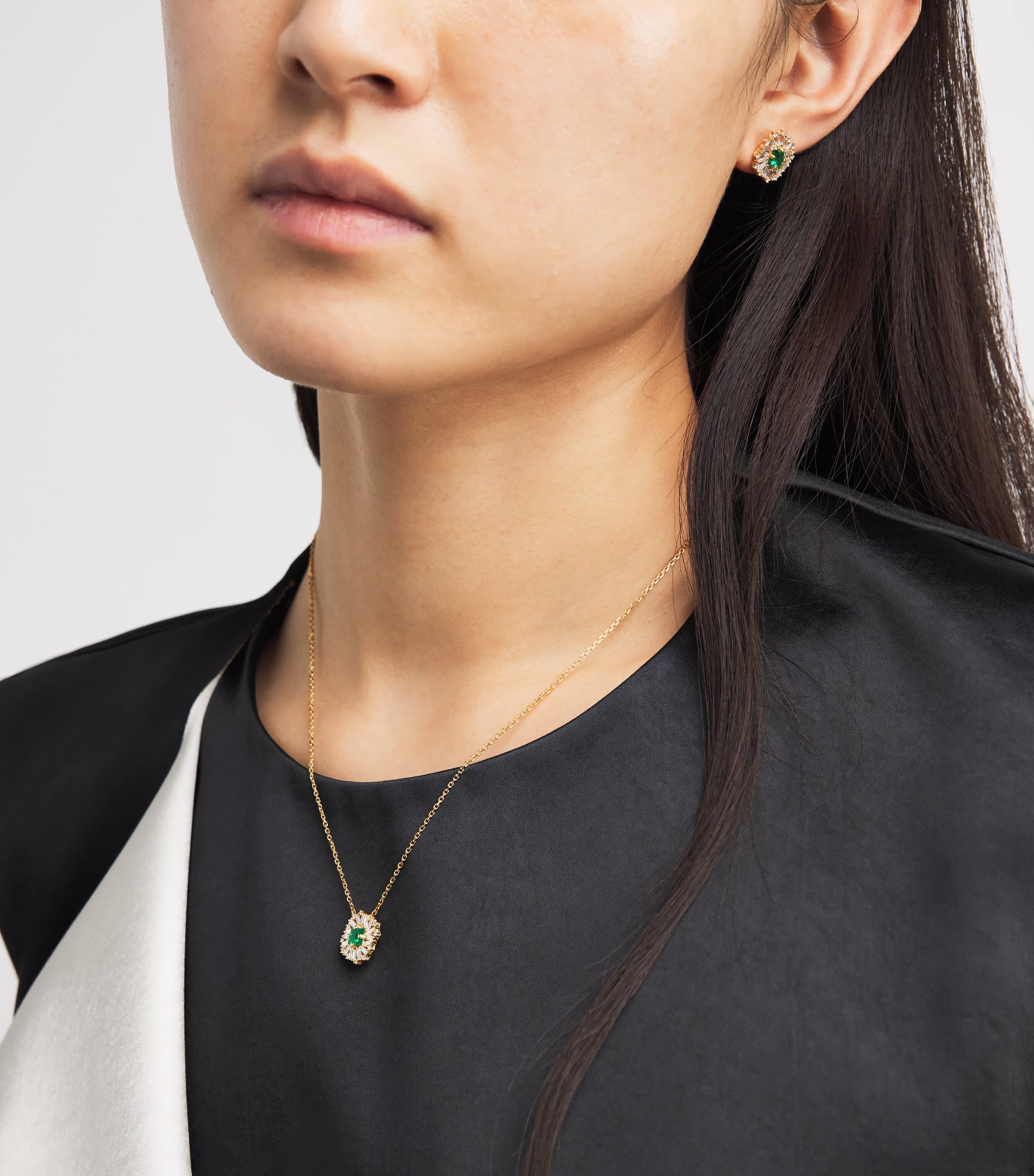 Suzanne Kalan Yellow Gold, Diamond and Emerald Princess Flower Necklace Yg/emer Image 2