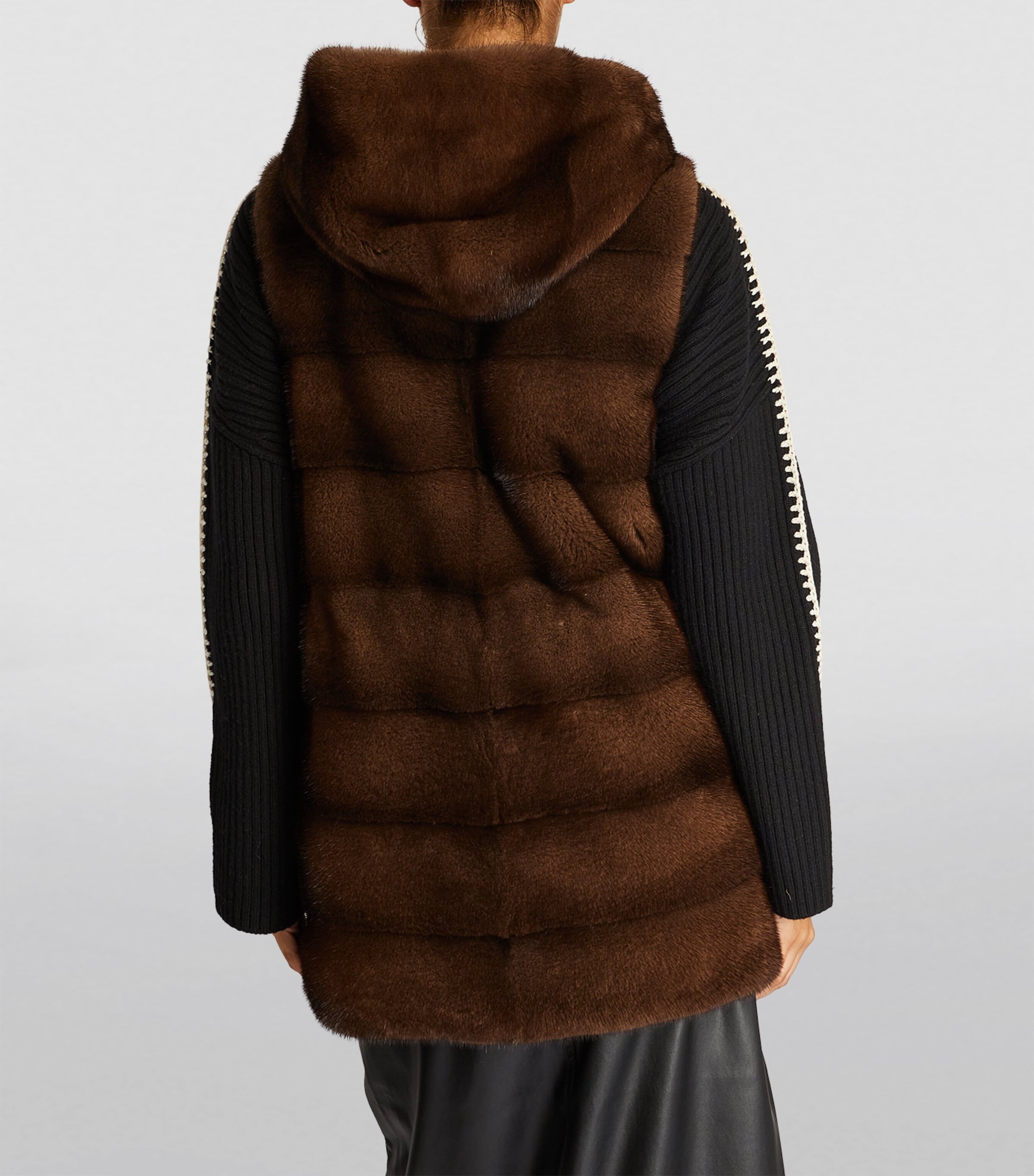 Mink Hooded Gilet LUNA Image 4