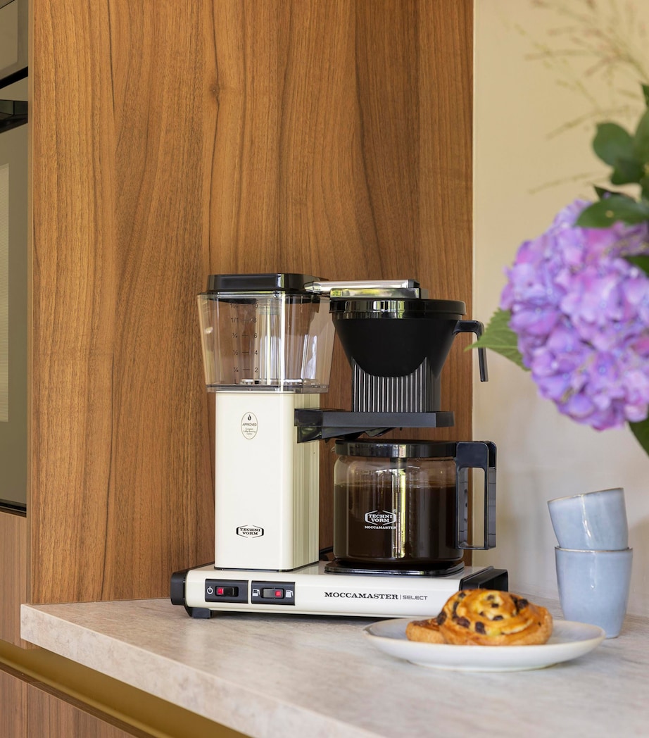 Moccamaster KBG Select Filter Coffee Machine Off White Image 4