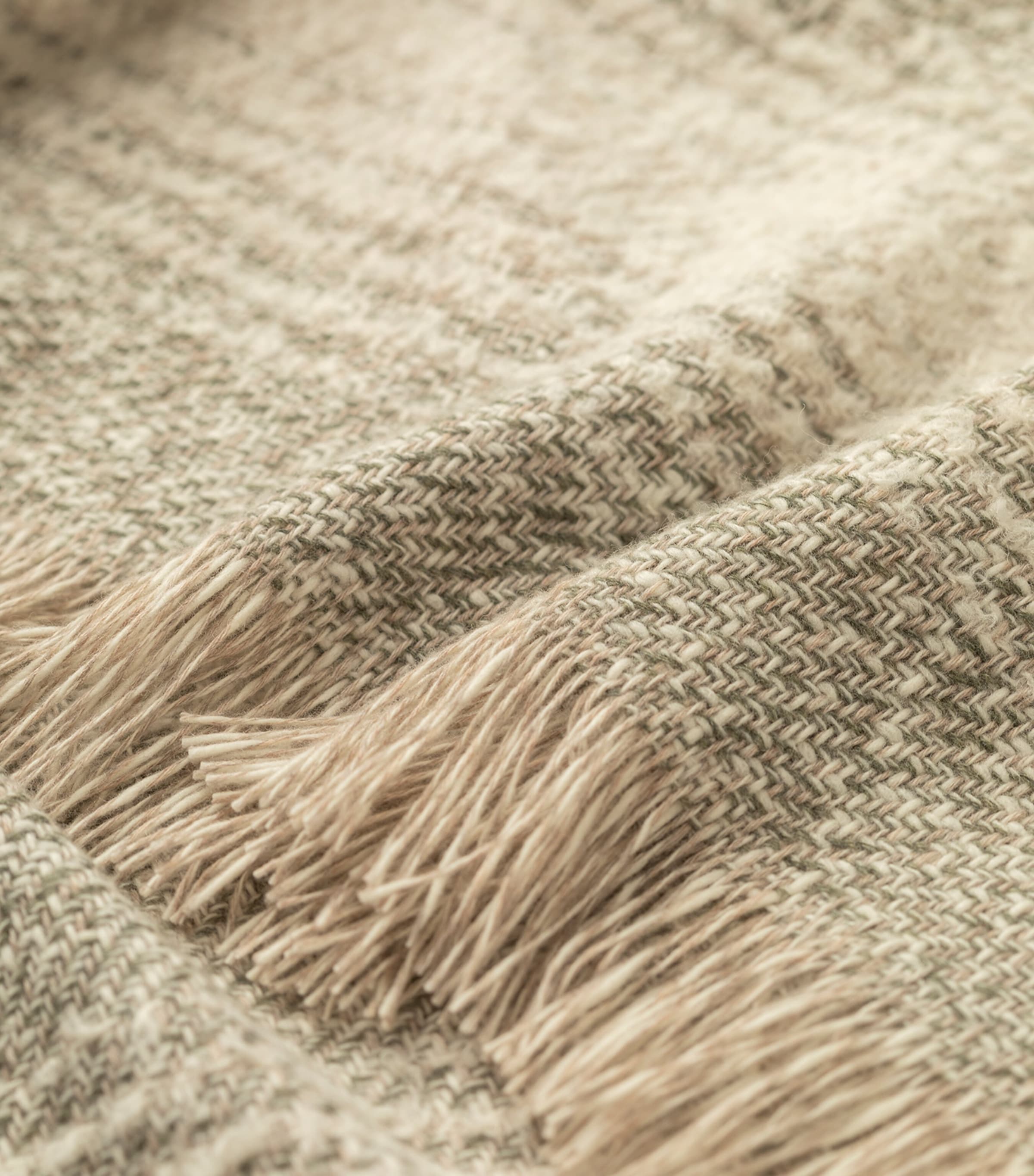 Johnstons Of Elgin Textural Ombré Throw (190cm x 140cm) Fern Image 4