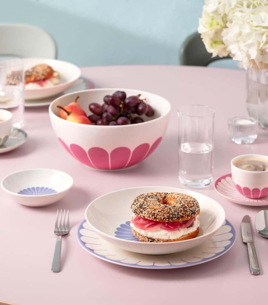 Porcelain Fleur Salad Bowl (24cm) WHITE Image 2