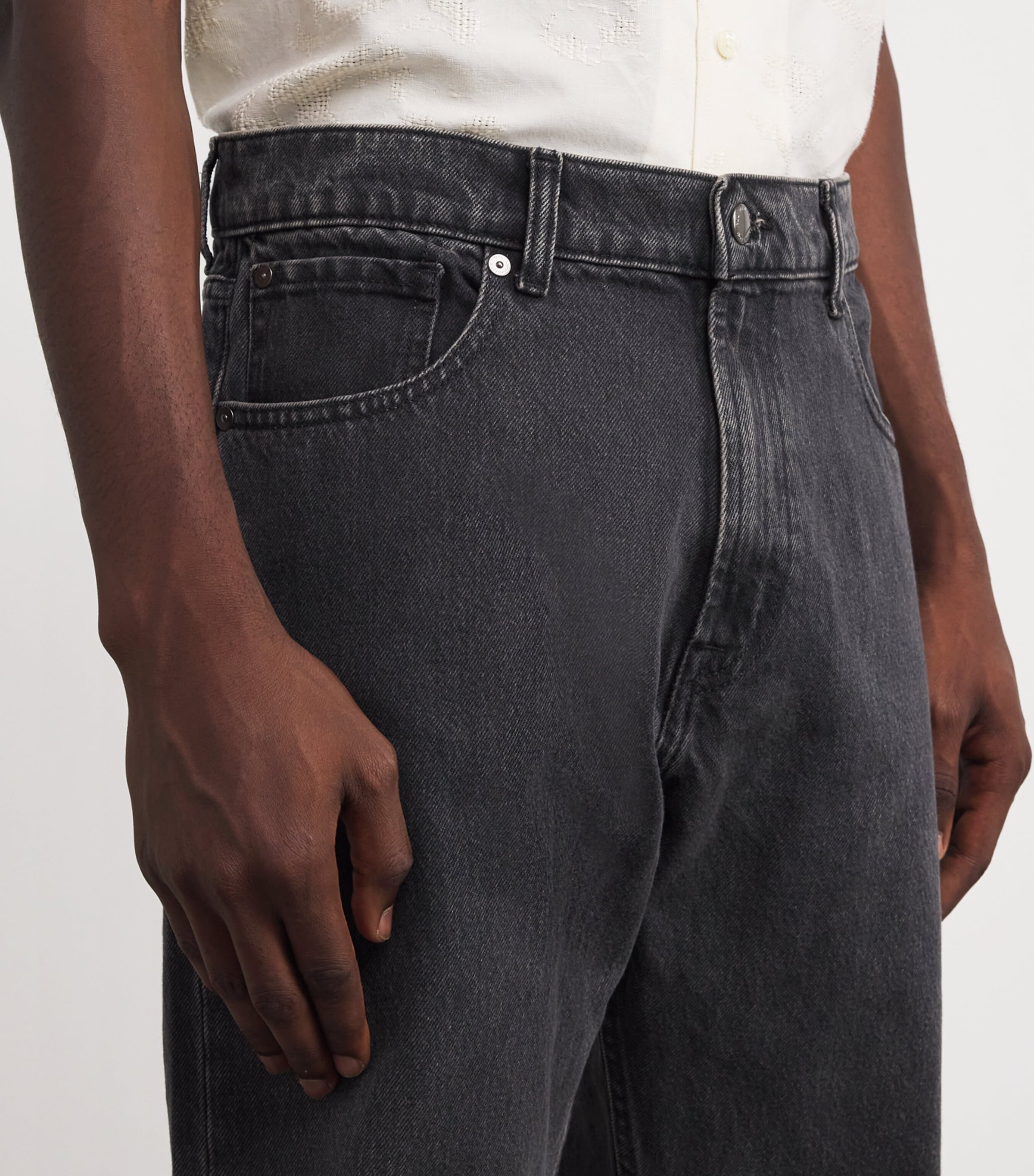 Modern Straight Jeans CAVIAR Image 6