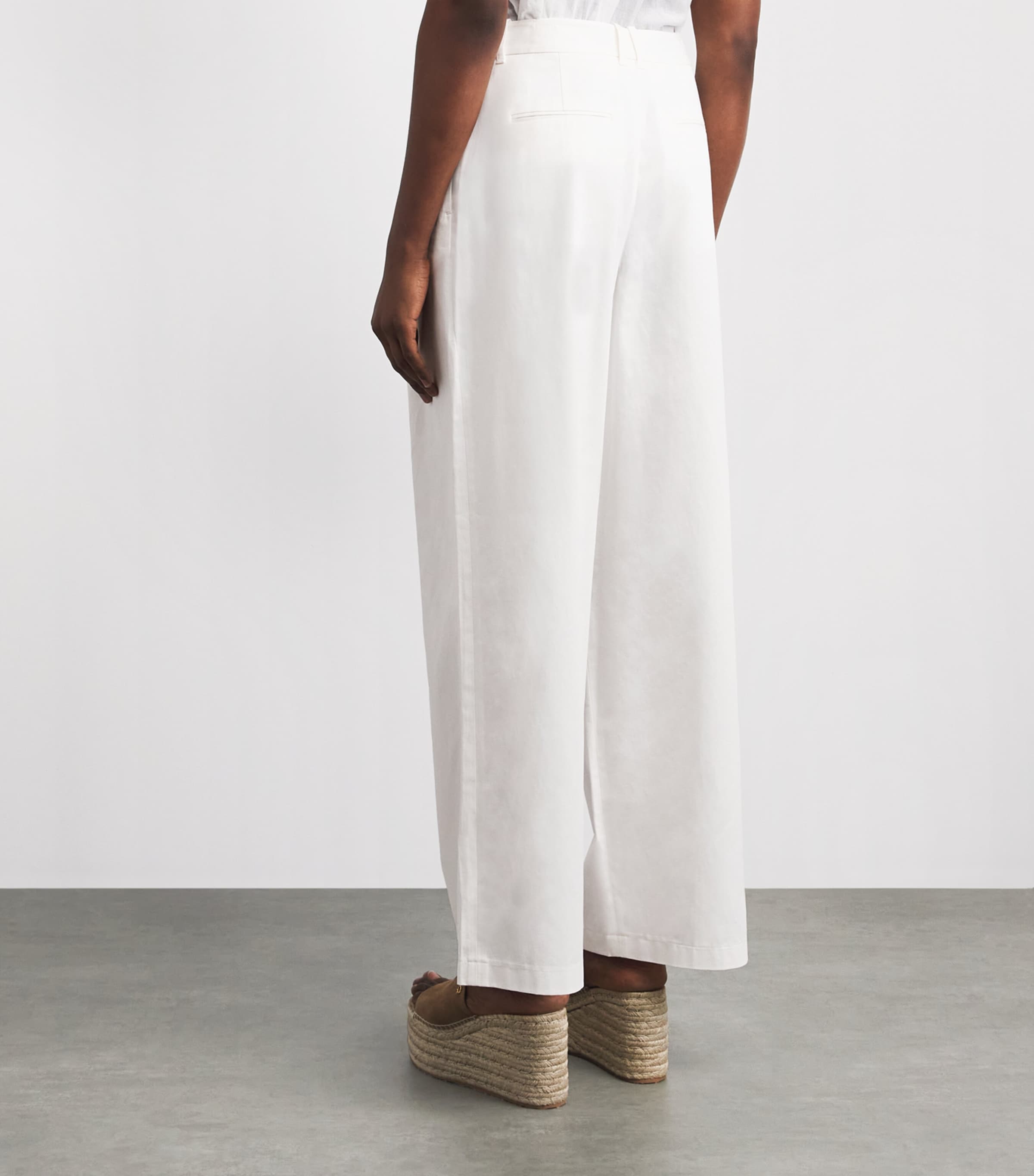 DÔEN Womens Cotton Twill Lisa Trousers Salt Image 5