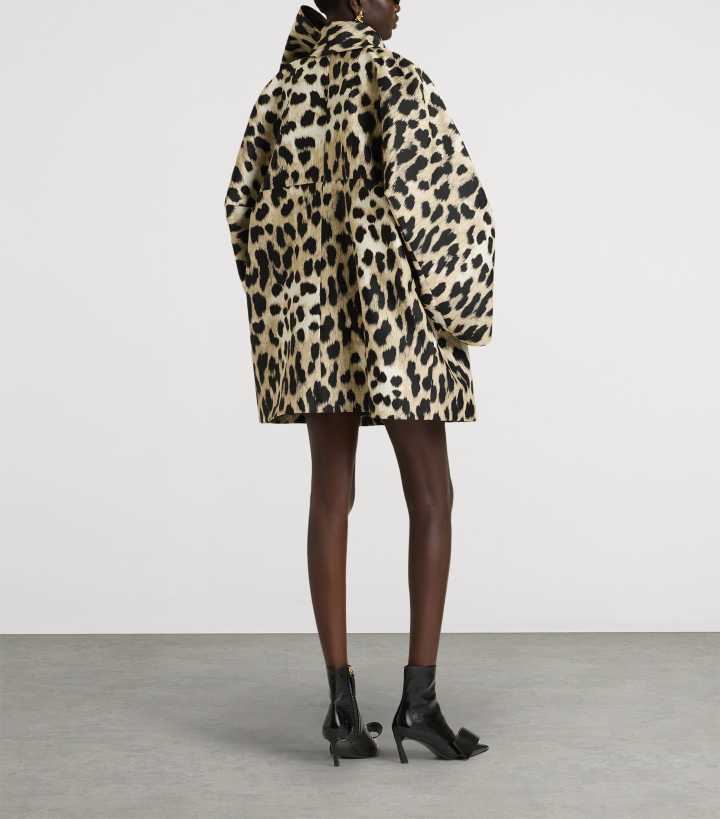 Givenchy Womens Leopard Print Bow-Detail Parka Image 3