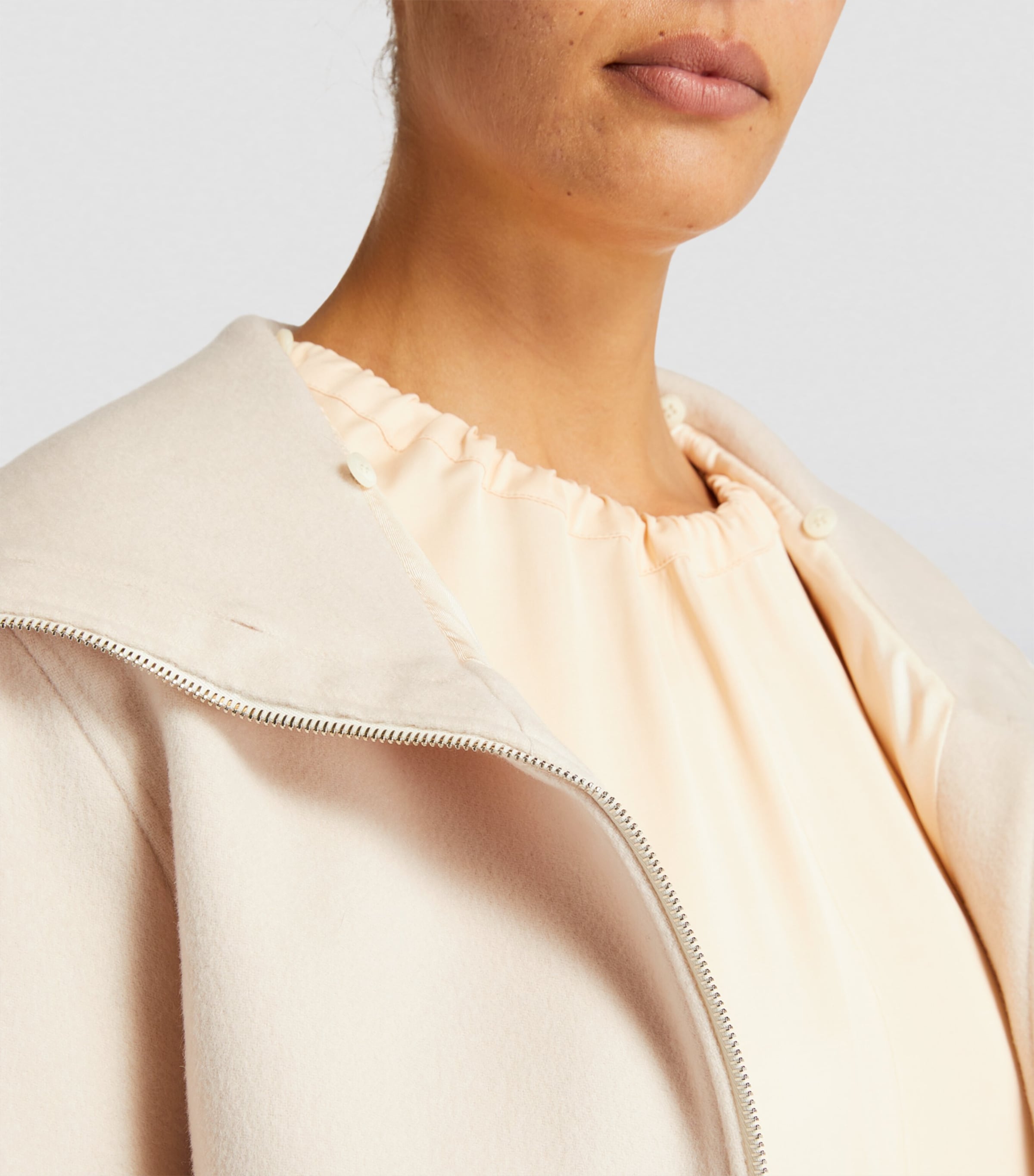 Fur-Collar Bomber Jacket A2154 Image 5