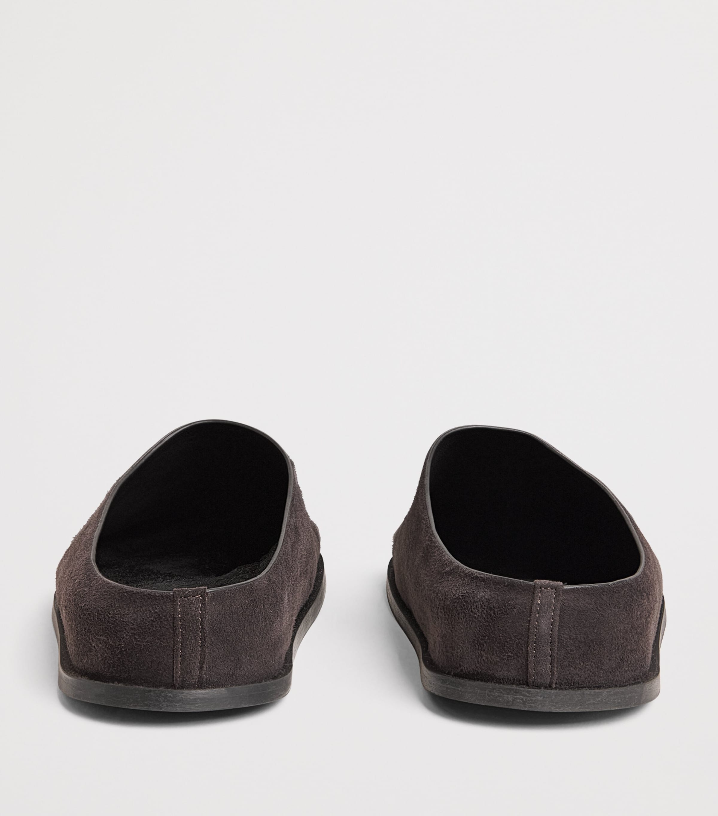 A.EMERY Suede Lou Clogs Black Berry Suede Image 5