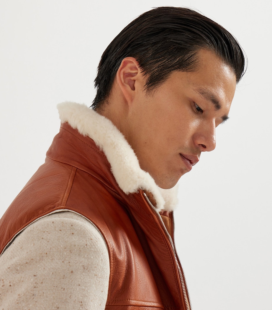 Leather Shearling-Trim Padded Gilet C4415 Image 6