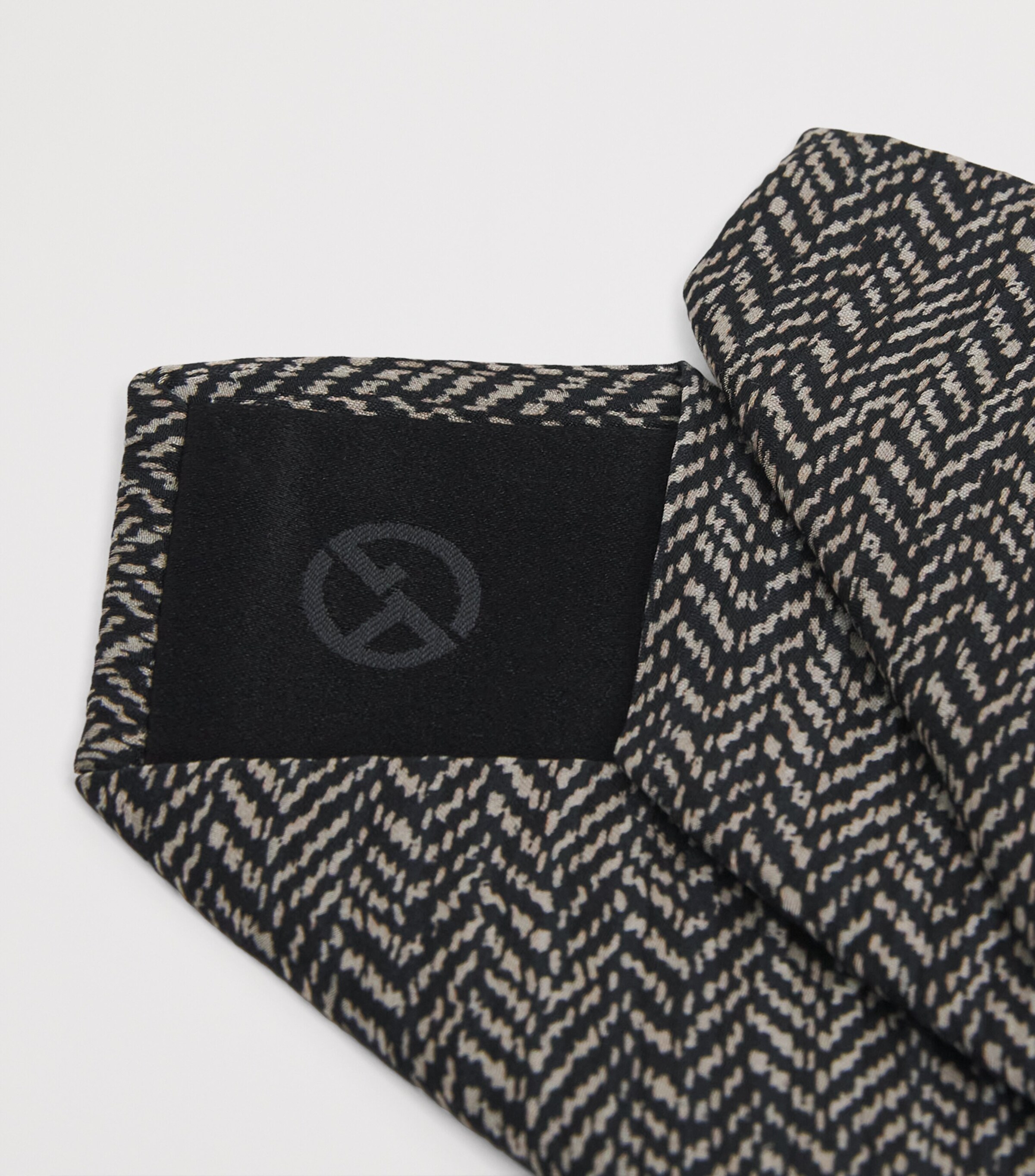 Giorgio Armani Silk Chevron Tie | Men Accessories | Ties | Neckties | Silk Ties | Designers | Giorgio Armani | Men New In | Mens Accessories | Partywear | Mens | Accessories Giorgio Armani Silk Chevron Tie | Men Accessories | Ties | Neckties | Silk Ties | Designers | Giorgio Armani | Men New In | Mens Accessories | Partywear | Mens | Accessories
