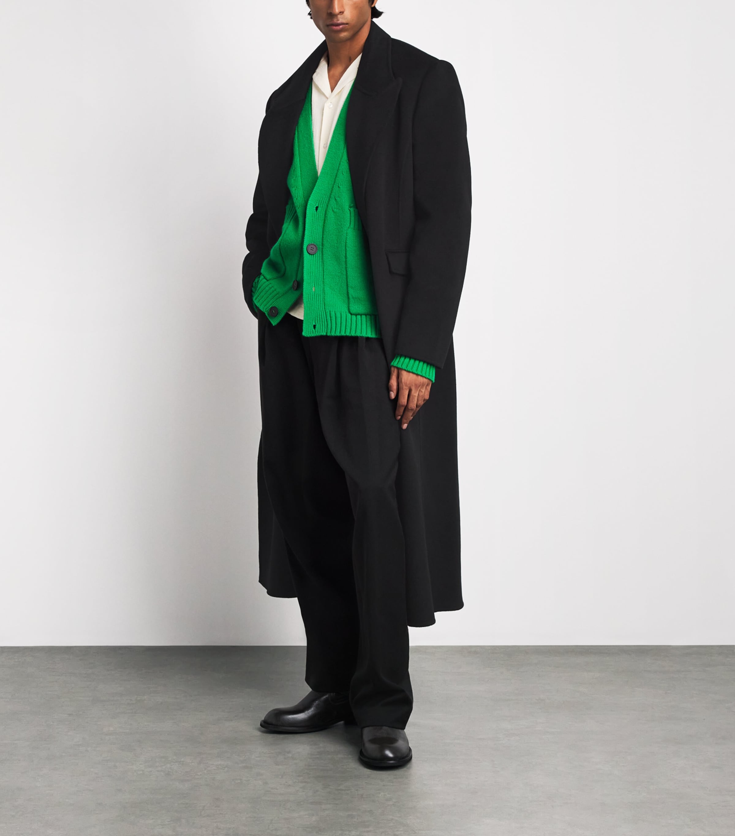 Séfr Mens Wool-Cashmere Overcoat Black Image 2