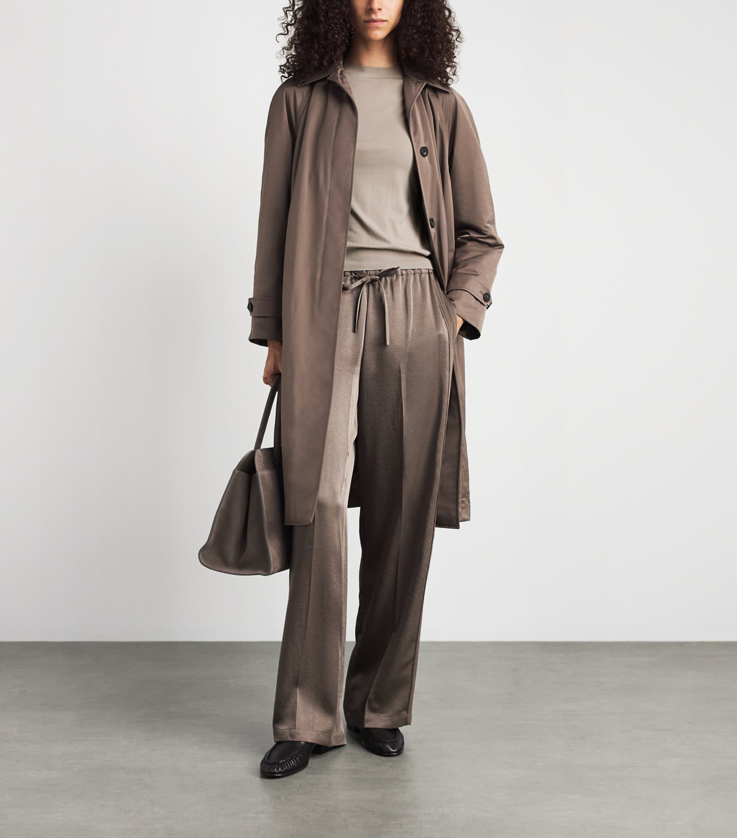 Colombo Womens Cashmere Sweater Beige Image 2
