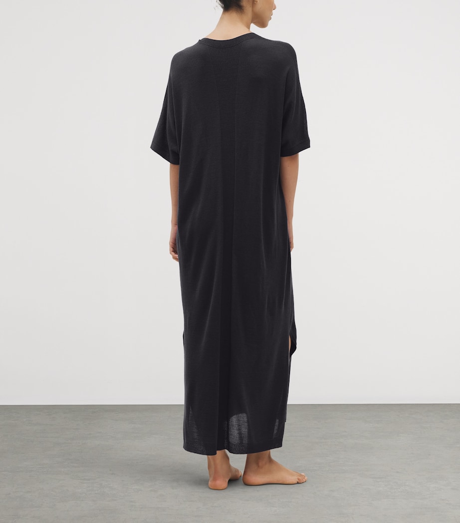 SHLEEP Womens Merino-Silk V-Neck Kaftan Arabian Night Sky Image 3