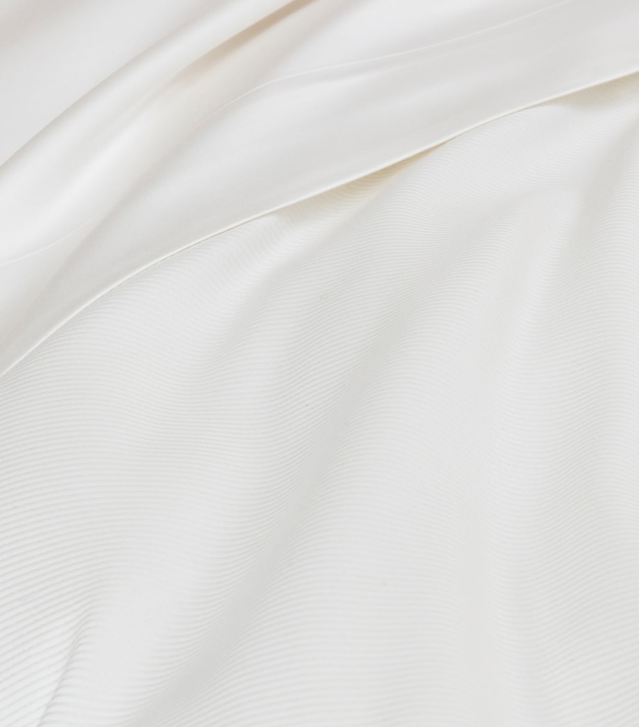 Leisure Sateen Square Cushion Cover (65cm x 65cm) 2136 - MILK Image 4