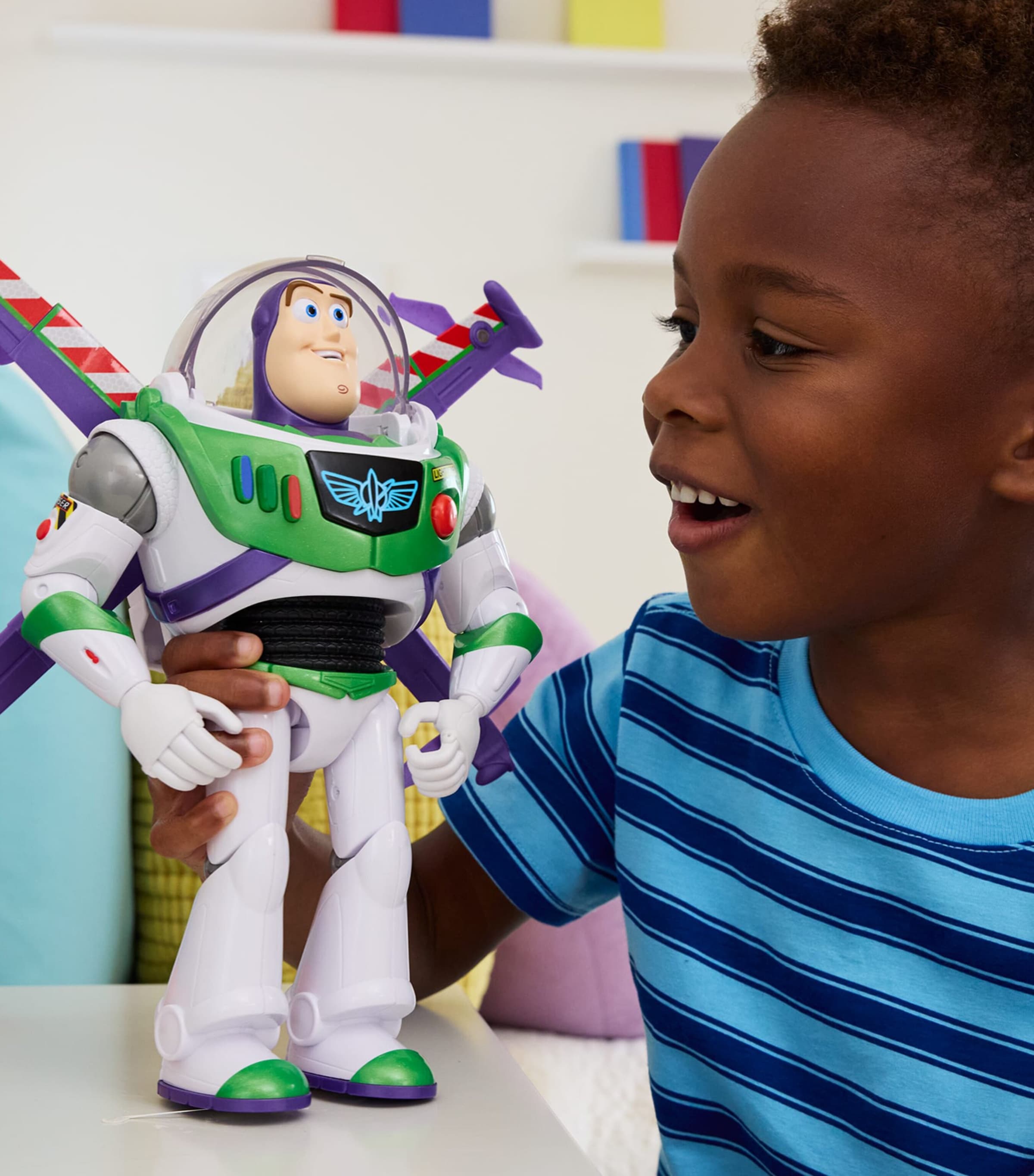Disney Toy Story 12” Scale Flight Mode Hi-Tech Edition Buzz Lightyear Image 2
