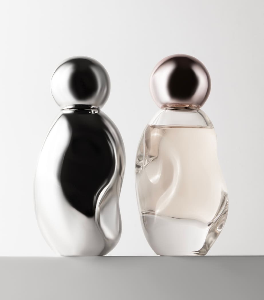 Cosmic by Kylie Jenner 2.0 Eau de Parfum (30ml) NO COLOUR Image 4