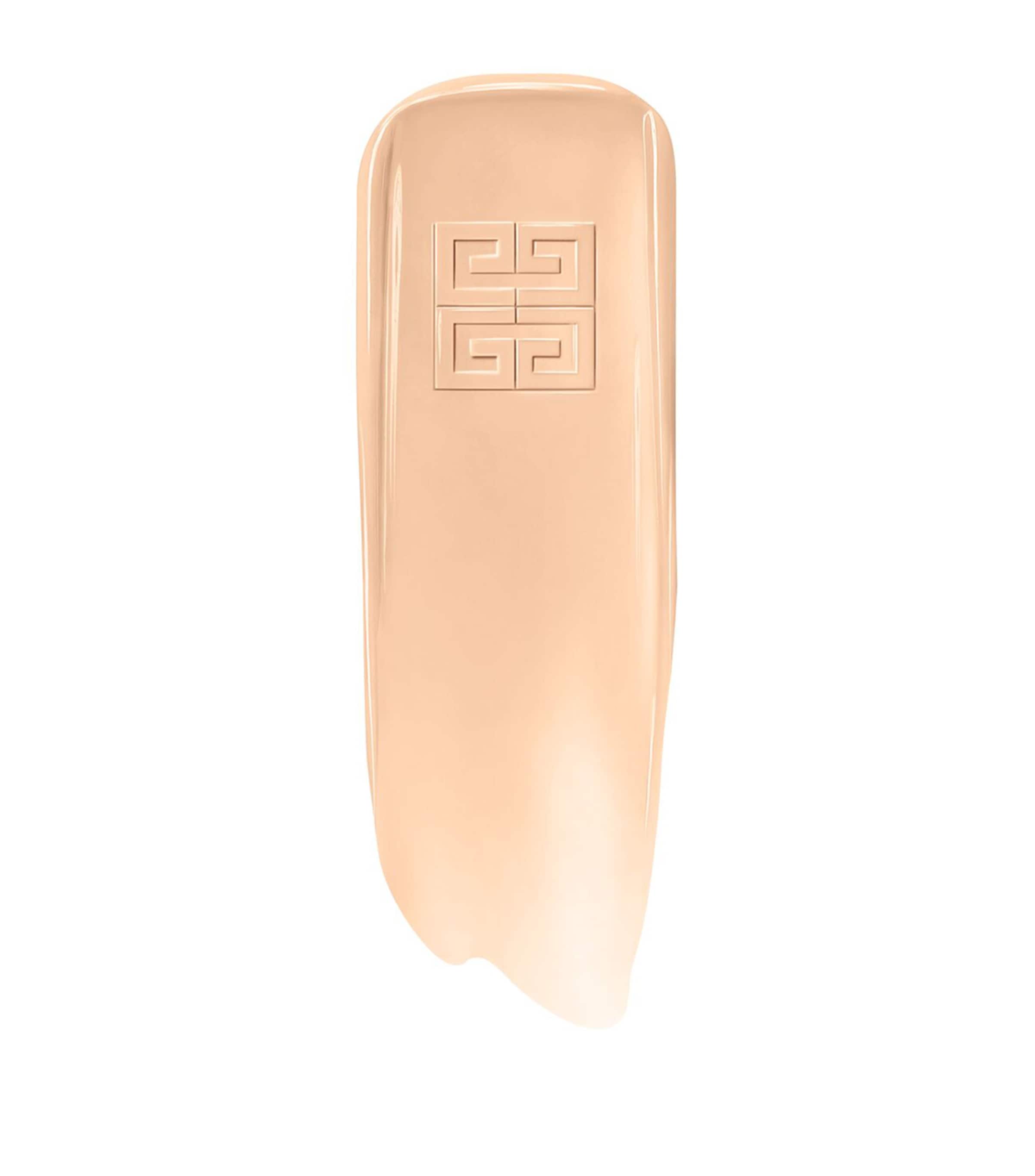ファンデーション PRISME LIBRE GLOW SERUM FOUNDATION 30ml PRISME LIBRE GLOW SERUM: Hydrating Glow Foundation