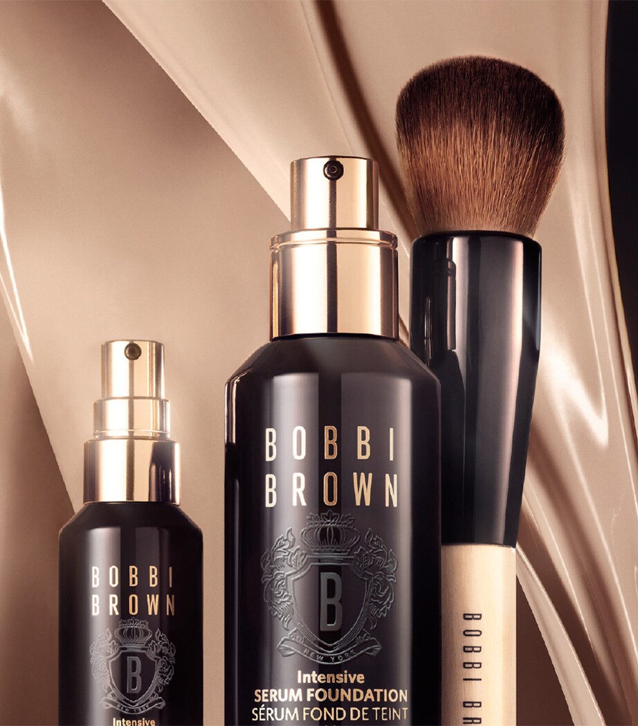 Intensive Serum Foundation SPF 40 SAND Image 7