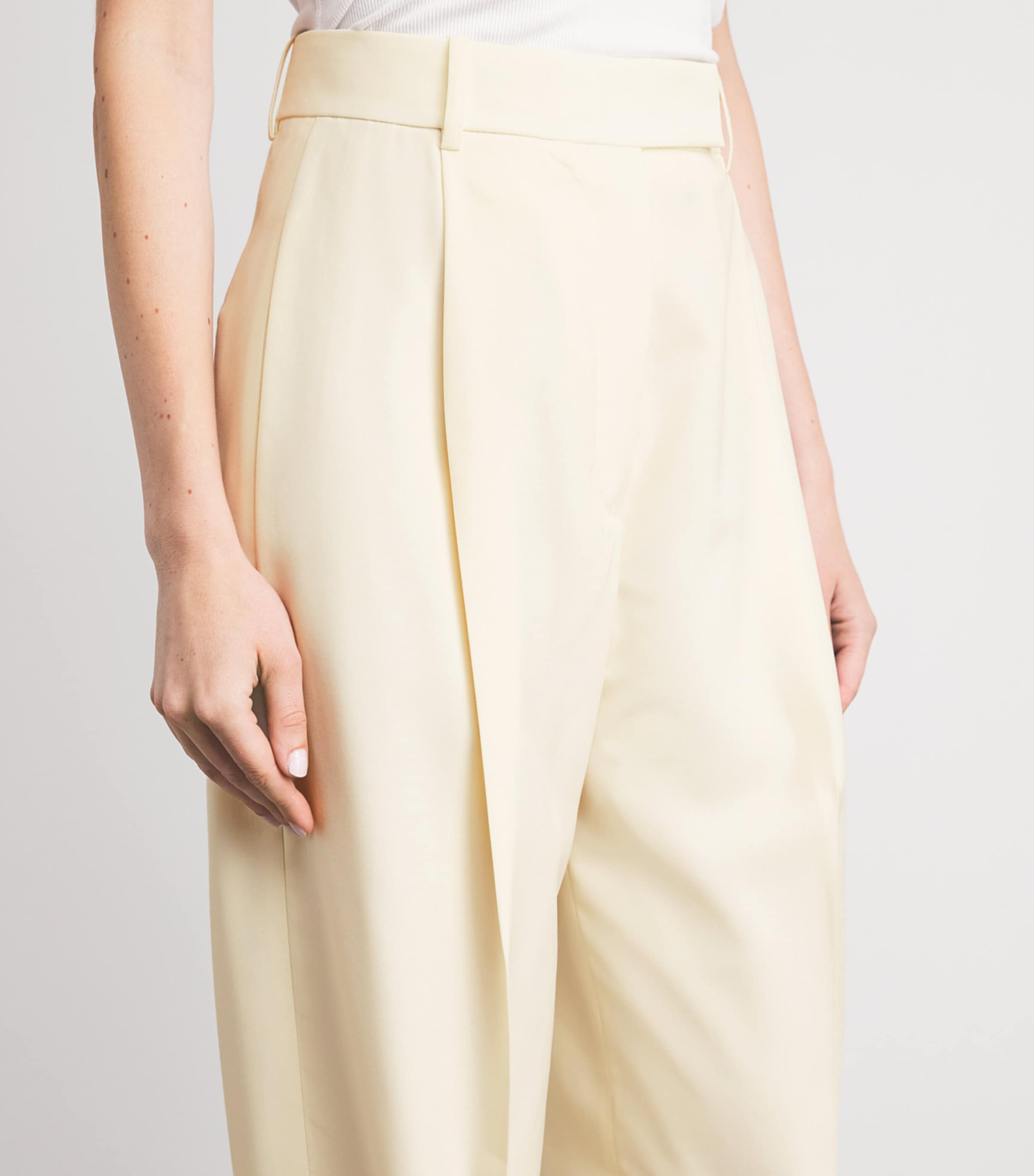 Róhe Womens Virgin Wool Daria Trousers Off White Image 3
