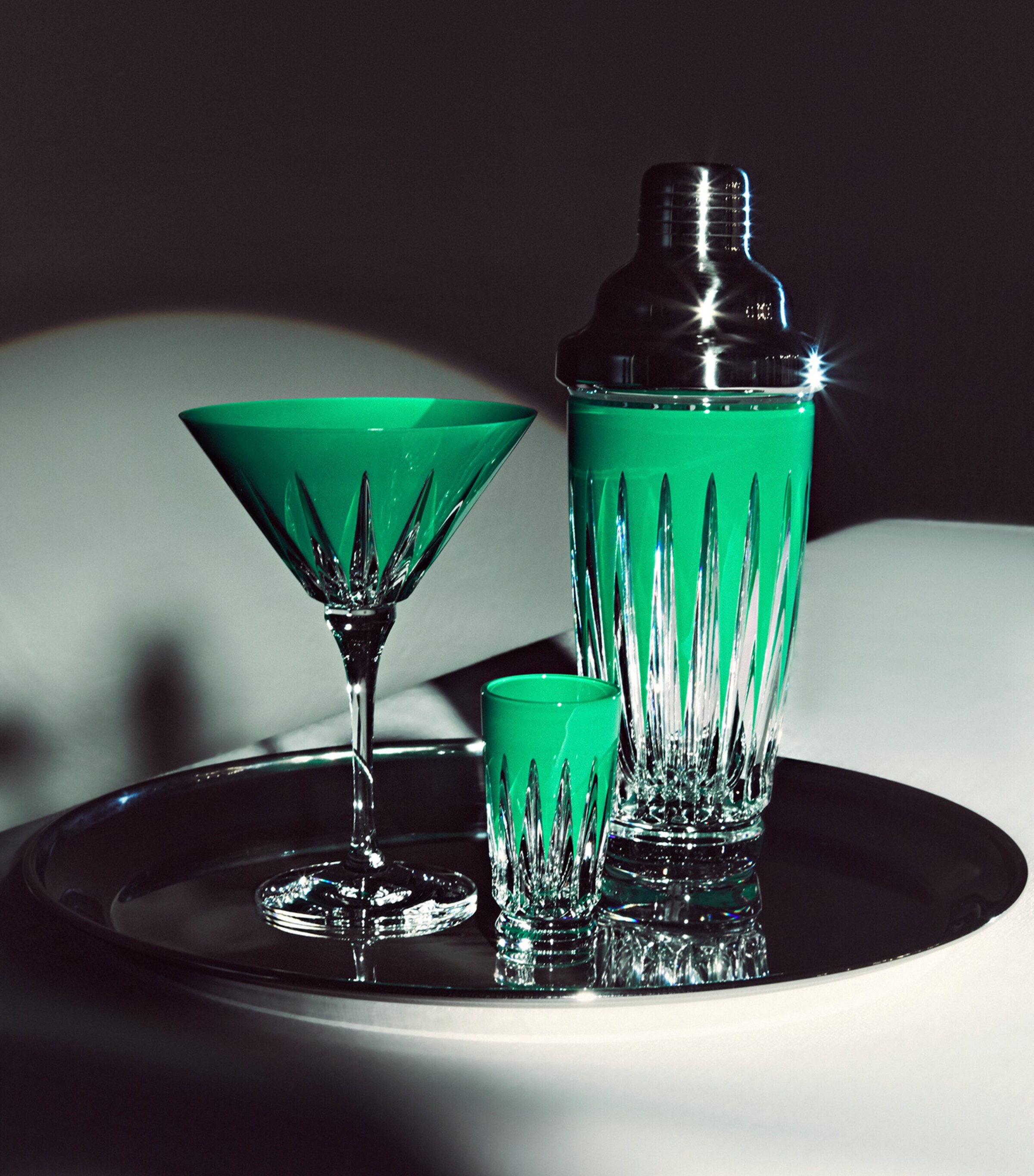 Crystal Firework Cocktail Shaker (710ml) GREEN Image 2