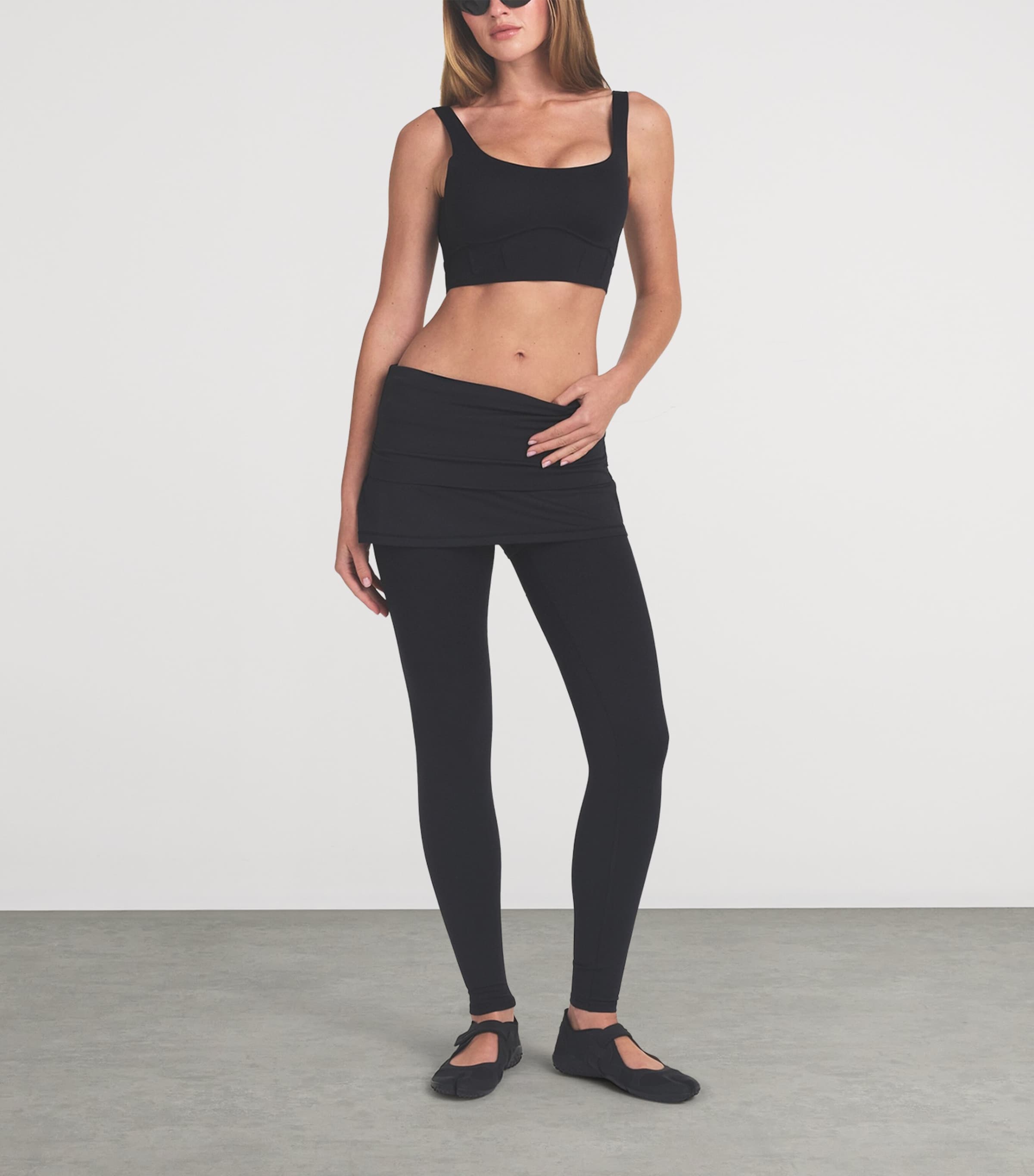 NikeSKIMS Womens NikeSKIMS Corset Sports Bra Obsidian Image 2