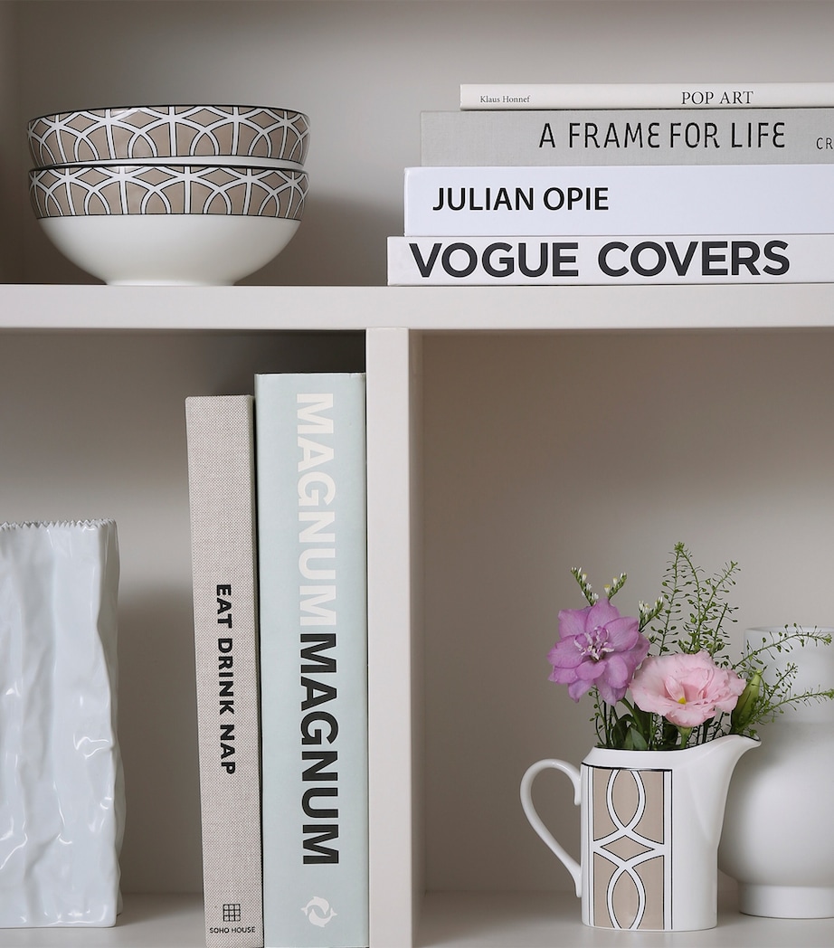 Loop Milk Jug TRUFFLE Image 4