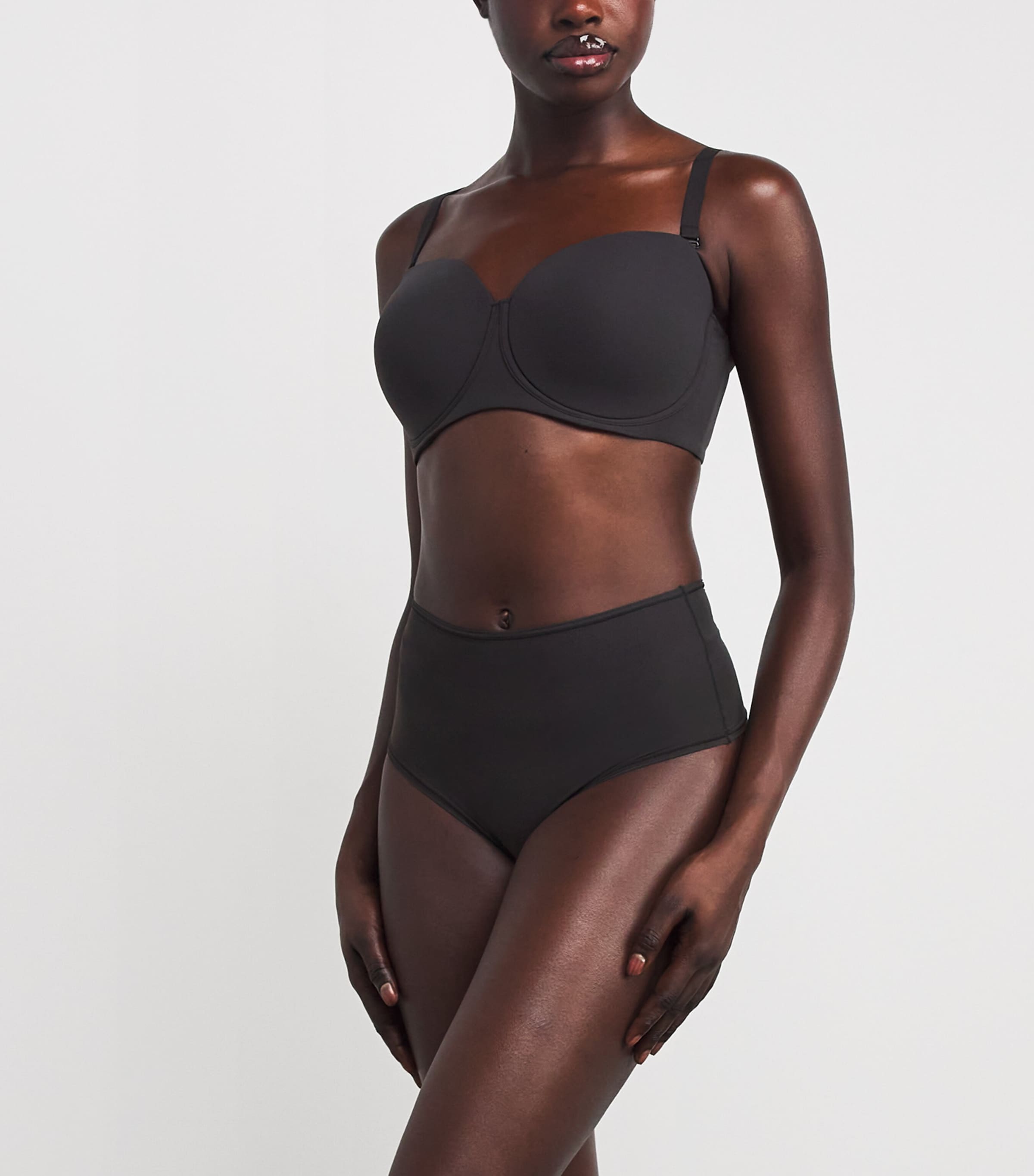 Fits Everybody Strapless Bra ONYX Image 2