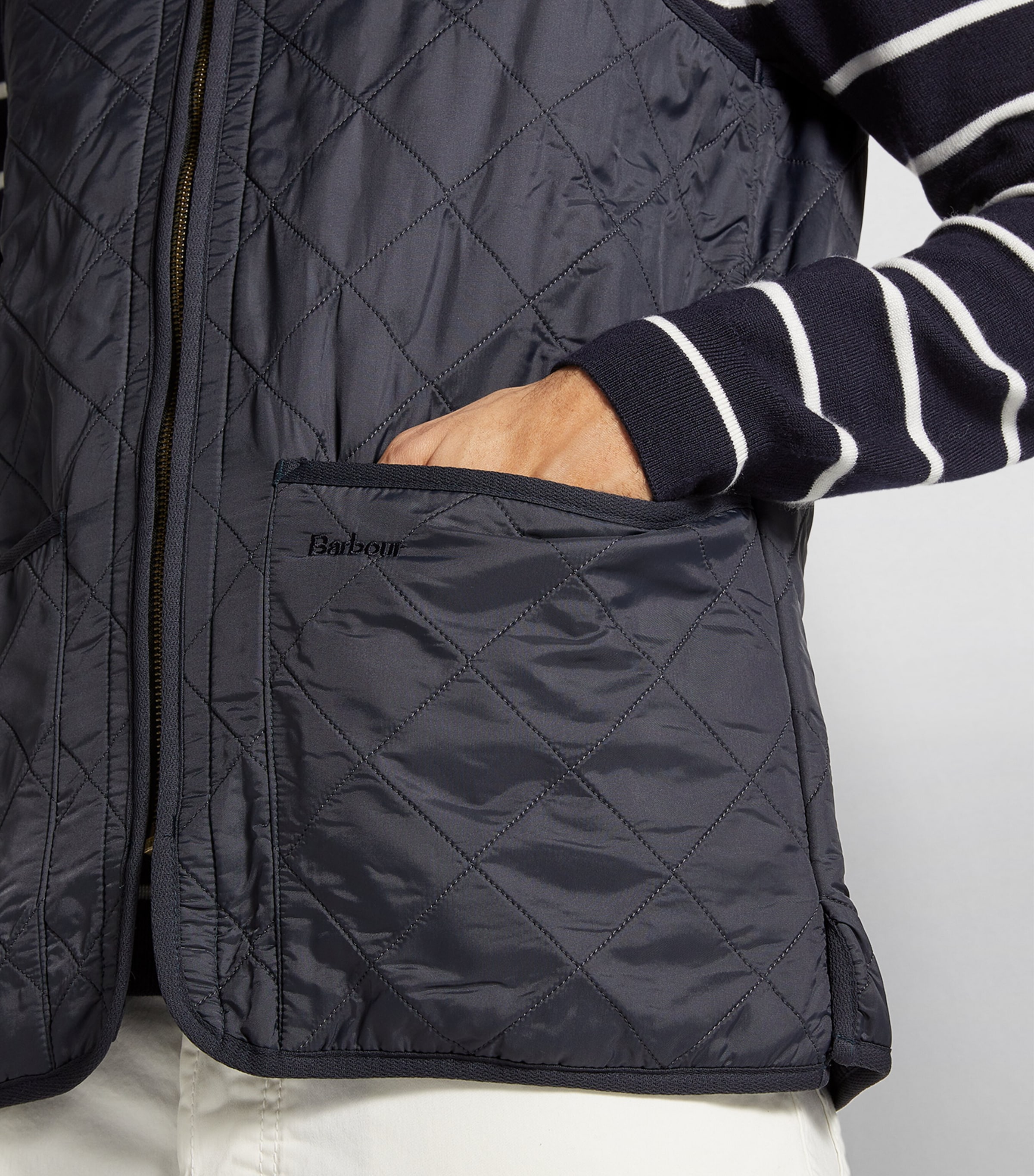 ジャケット・アウター Barbour QUILTED WAISTCOAT ZIP IN LINER Barbour QUILTED WAISTCOAT ZIP-IN LINER