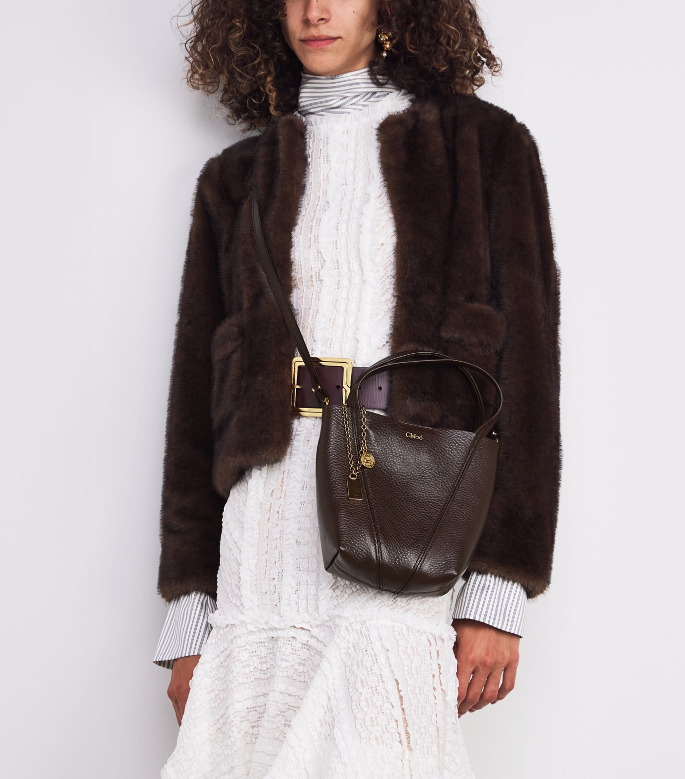 Chloé Small Calfskin Spin Tote Bag Kohl Brown Image 5
