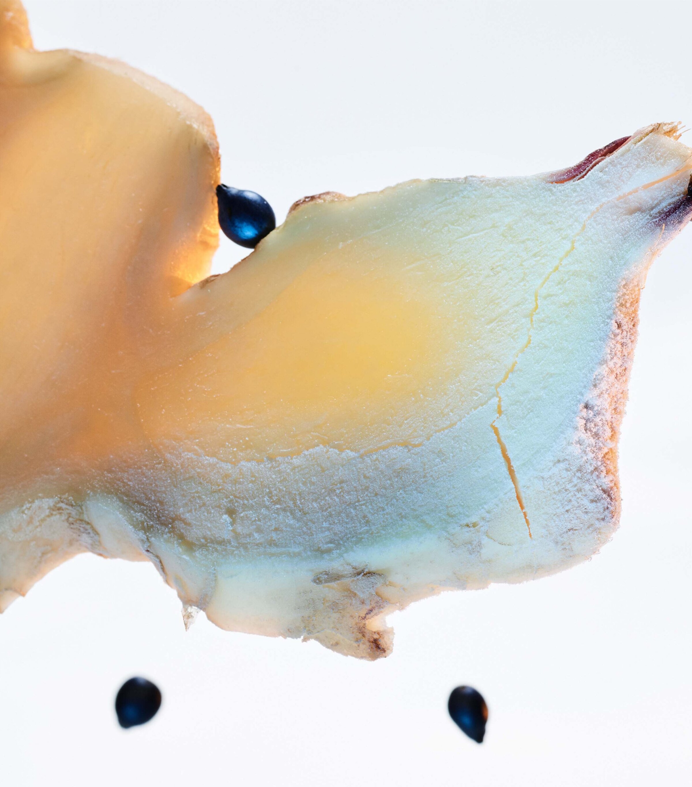 Man Glacial Essence Eau de Parfum (100ml) NO COLOUR Image 4