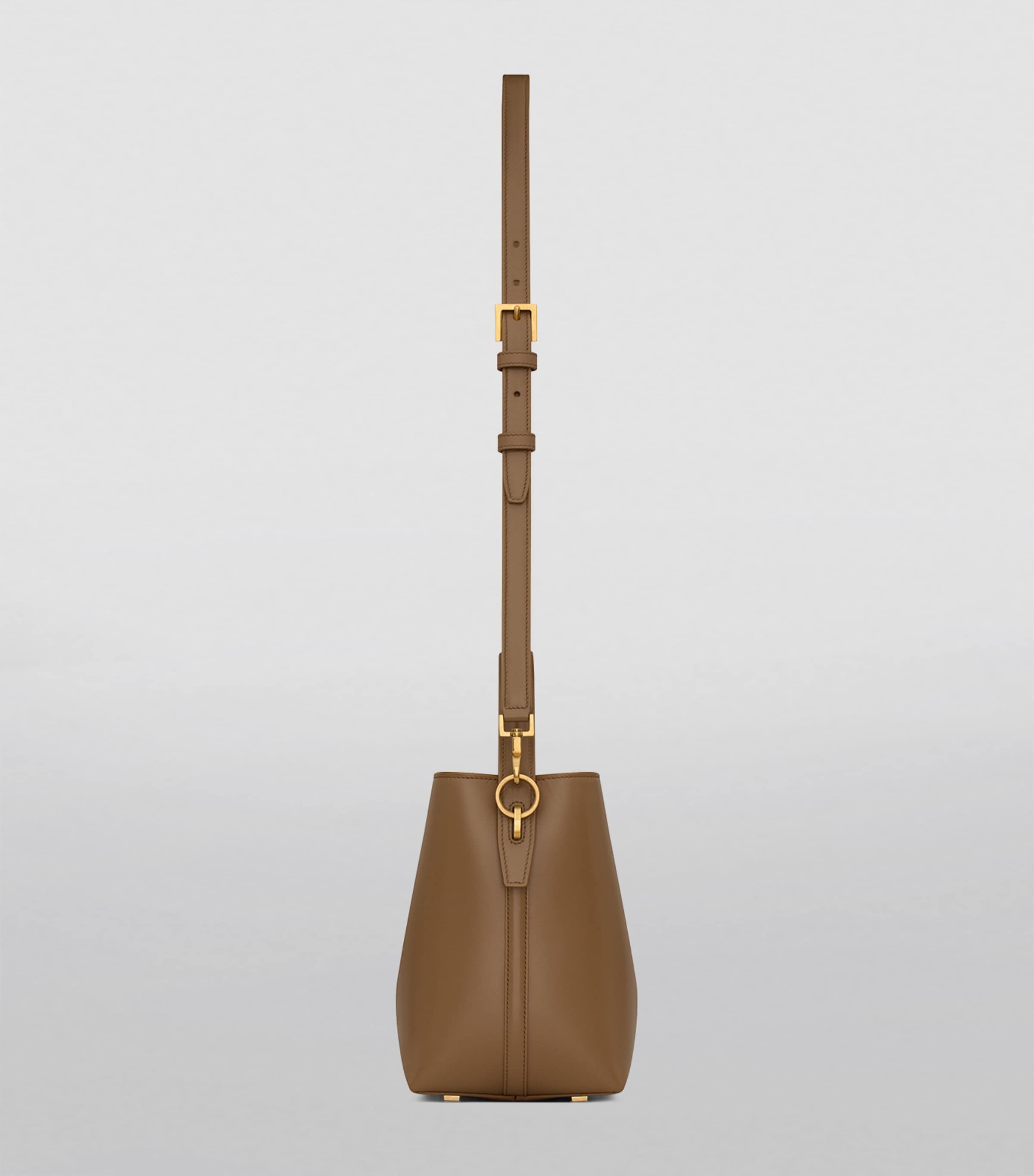 Small Le 37 Bucket Bag 2760 Image 4