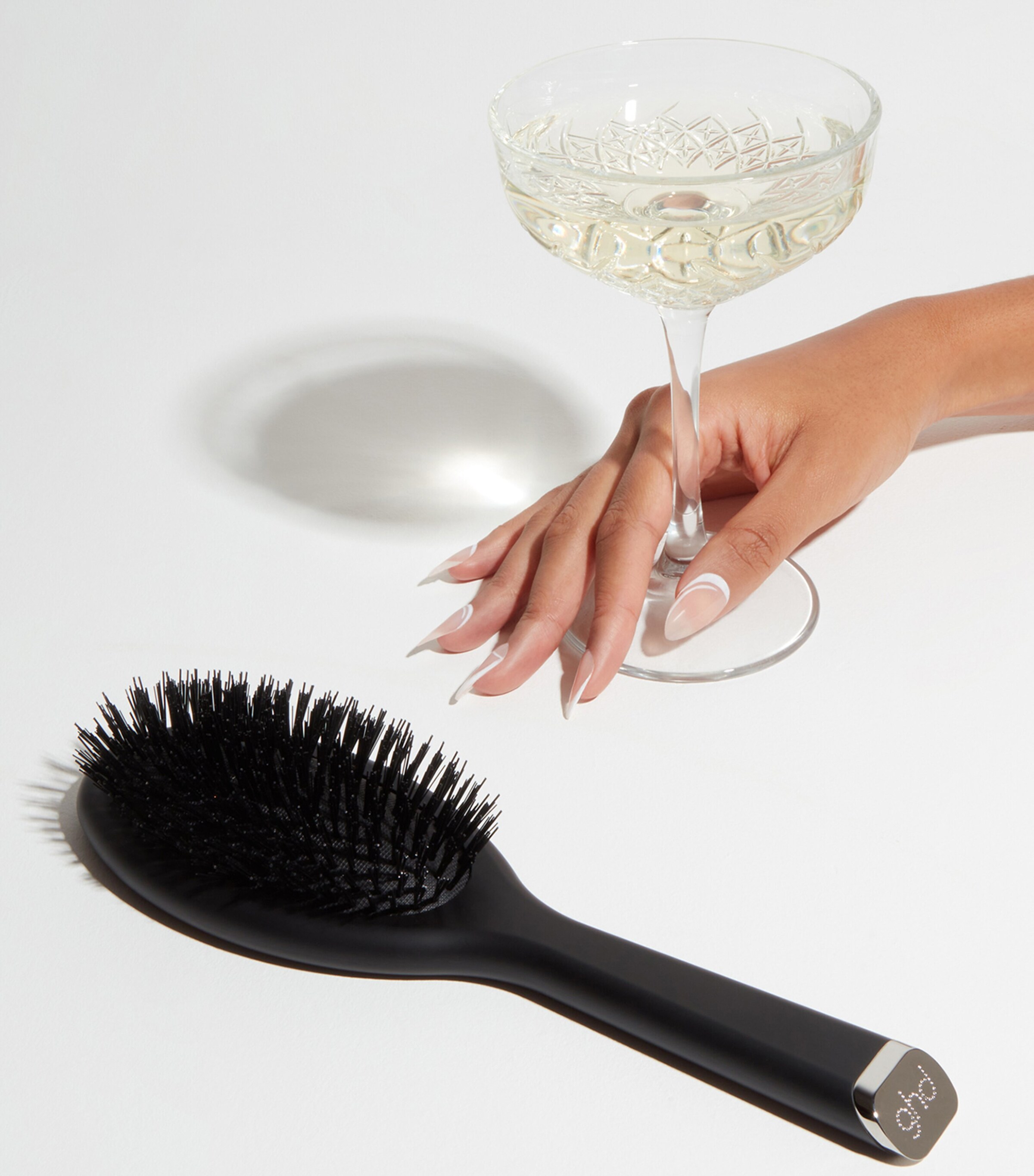 The Dresser Oval Hair Brush NO COLOUR Image 5