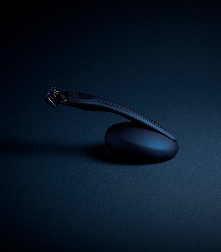 X1 Matte Razor With Stand BLUE Image 4