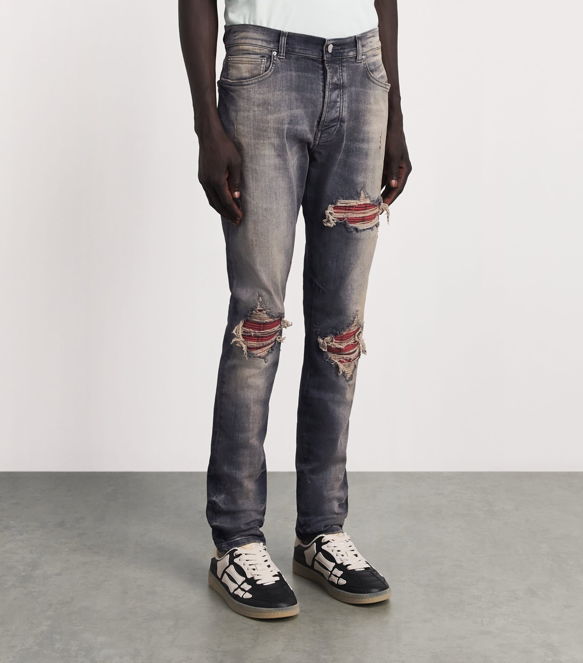 AMIRI Mens Ripped MX1 Skinny Jeans Perfect Antiqu Black Image 4