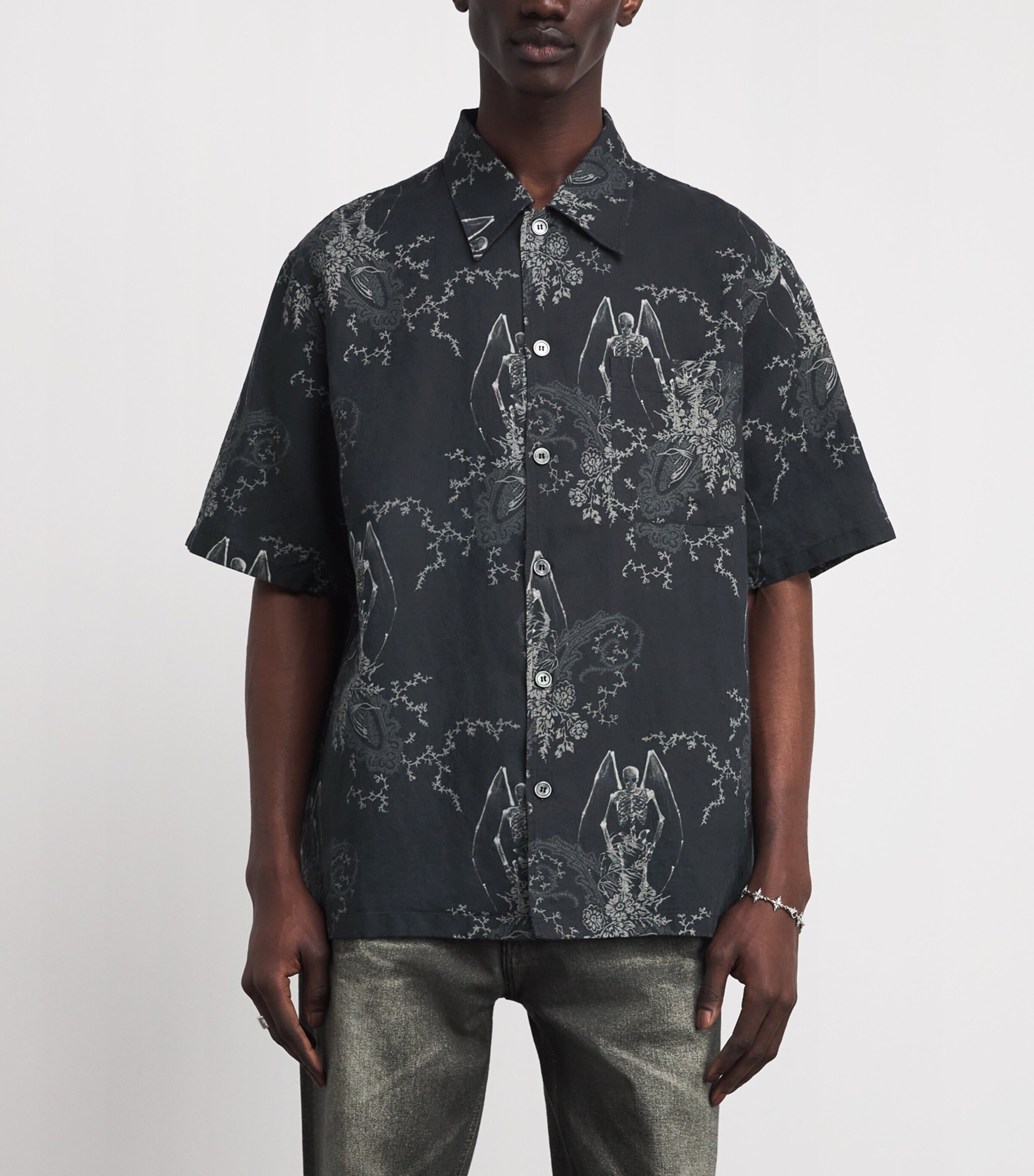 Our Legacy Mens Cotton-Linen Every Short-Sleeve Shirt Death Paisley Print Image 3