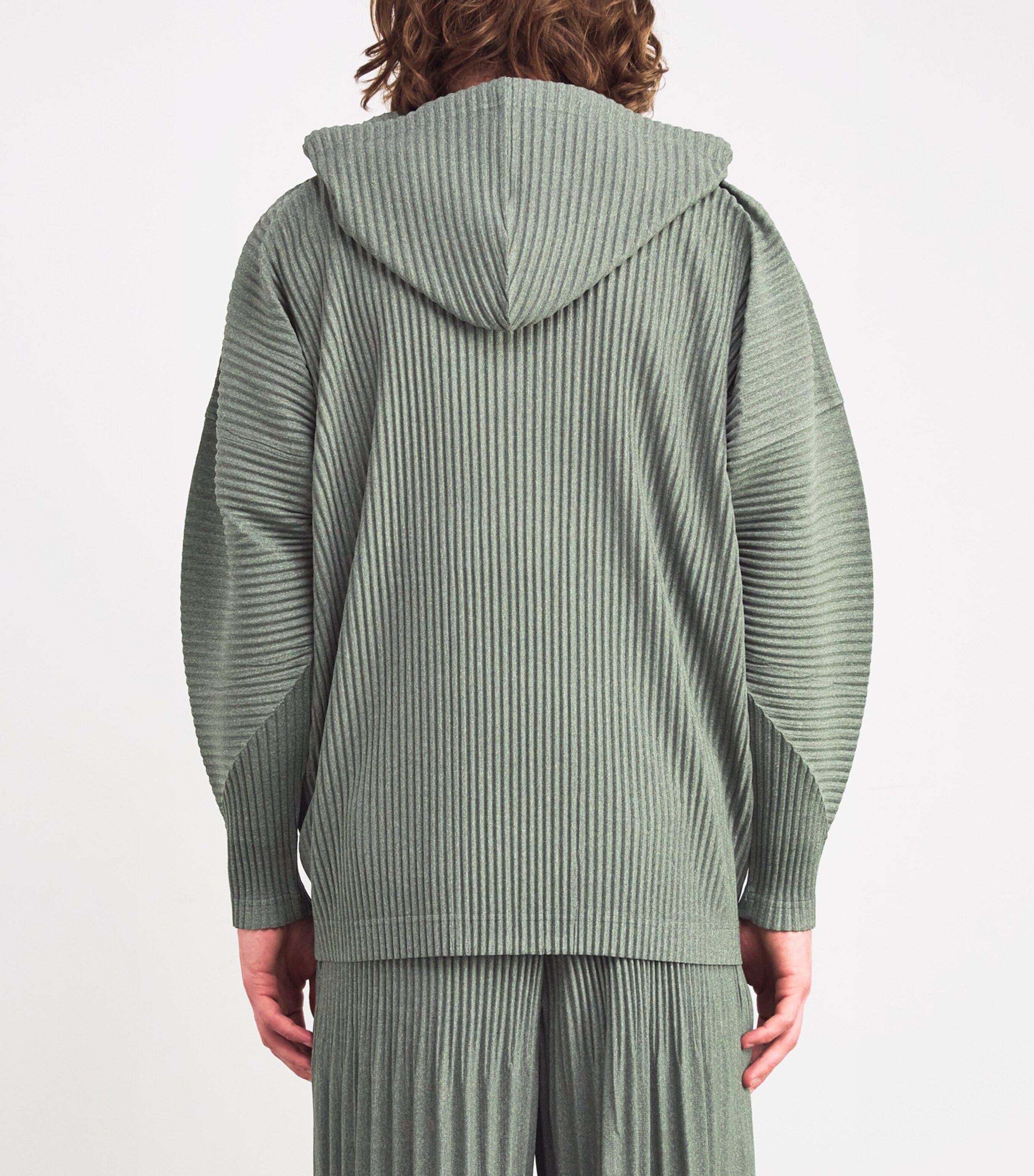 homme plisse HEATHER PLEATS / ボタンフーディ HEATHER PLEATS Jacket Grey – ISSEY MIYAKE EU