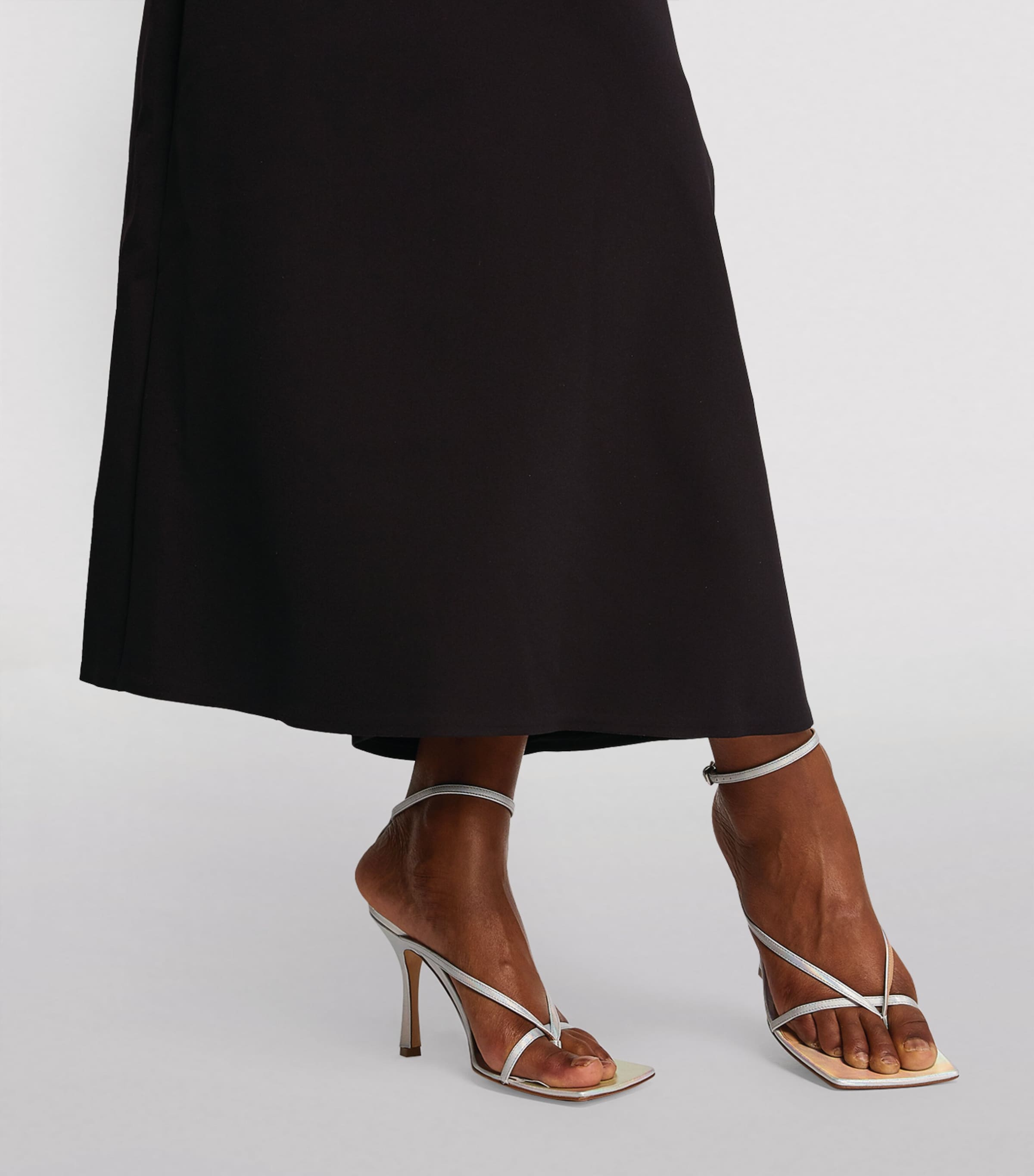 Metallic Stretch Sandals MOON DROP Image 2