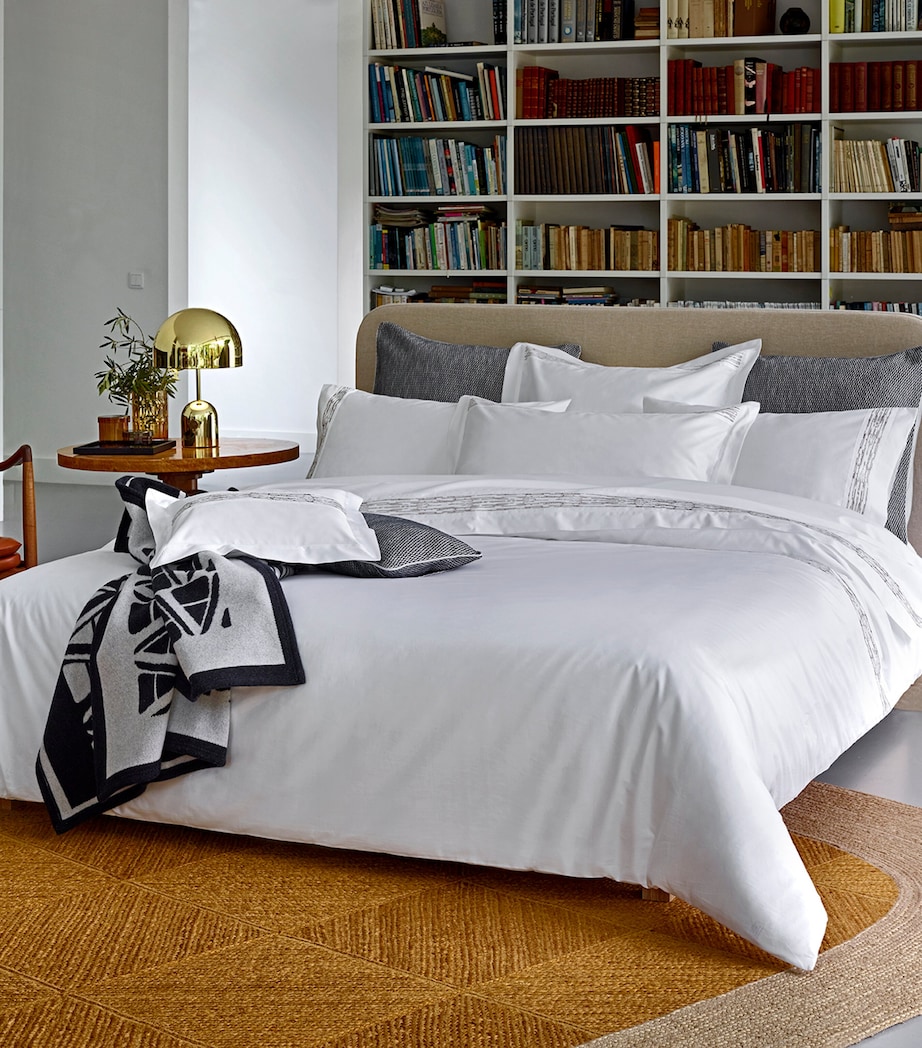Amalia Egyptian Cotton Alentejo Super King Flat Sheet (300cm x 265cm) White/pearl Image 2