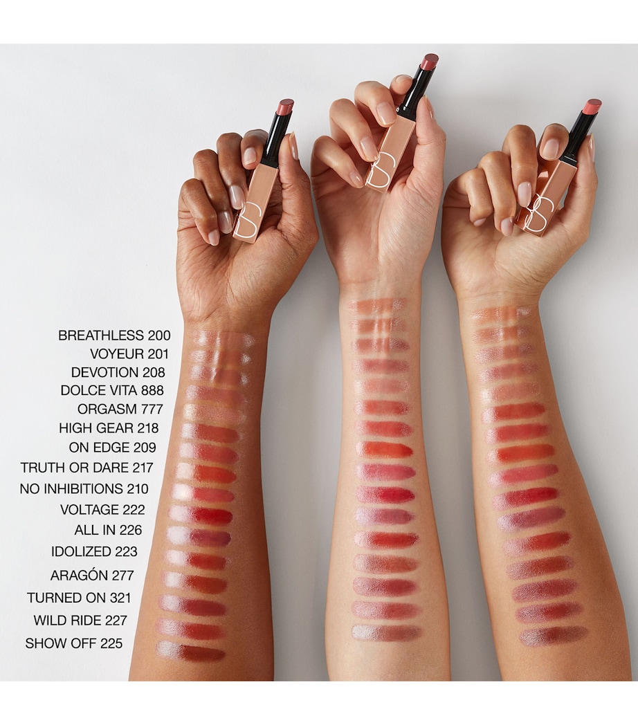 Afterglow Sensual Shine Lipstick HIGH GEAR Image 4