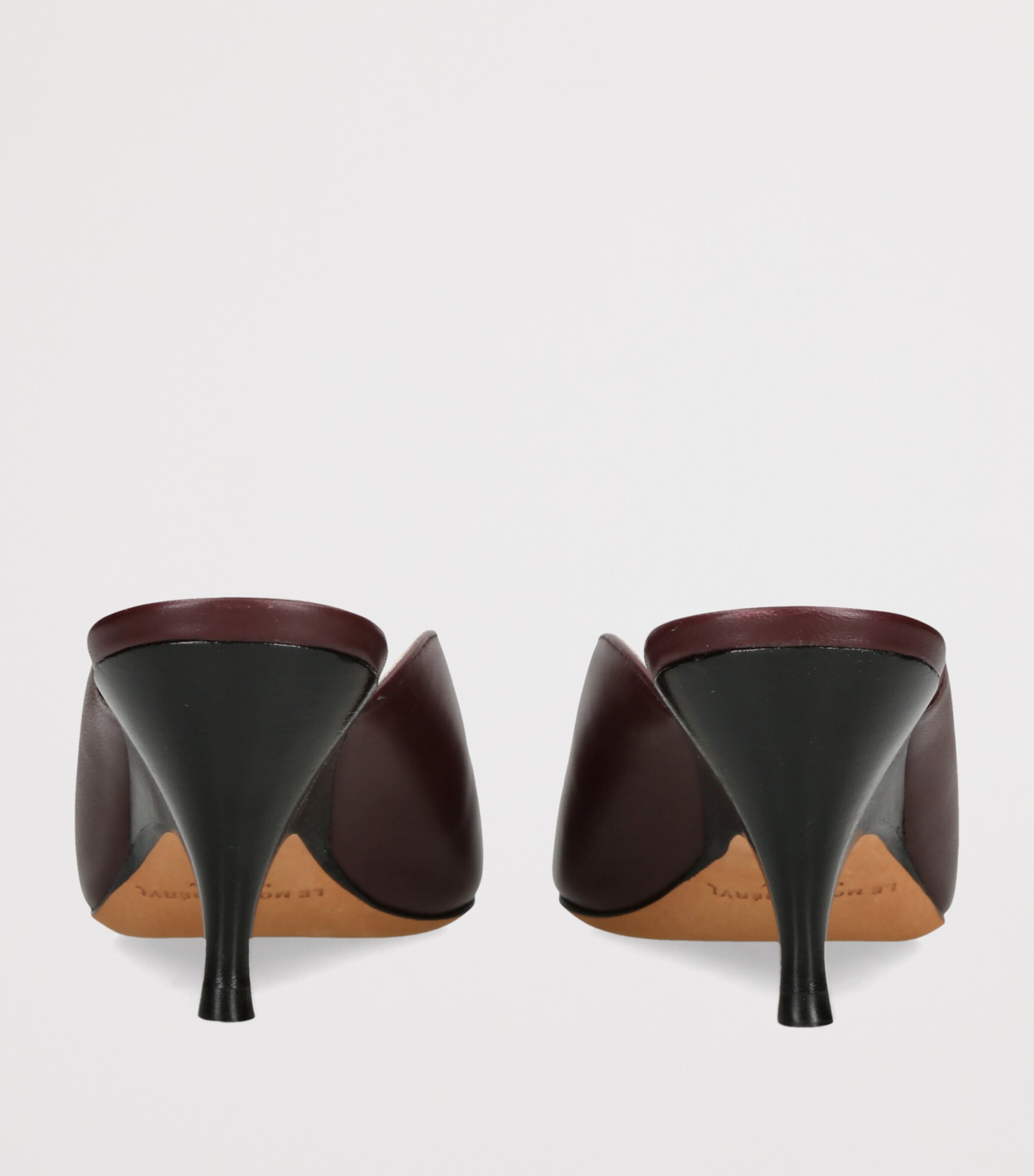 Le Monde Beryl Womens Leather Petra Mules 65 Wine Image 4