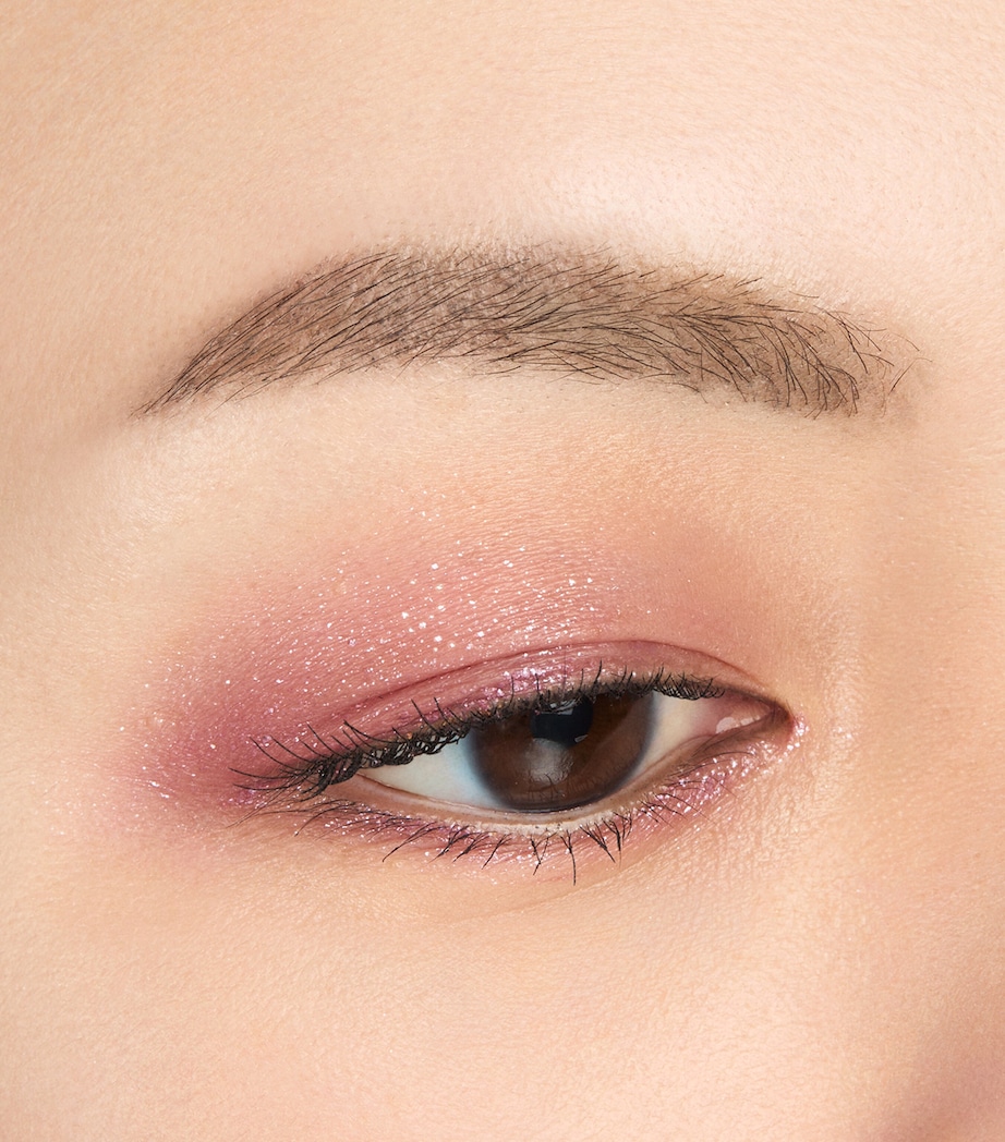 Liquid Luster Eye Liquid Eyeshadow 01 Image 3