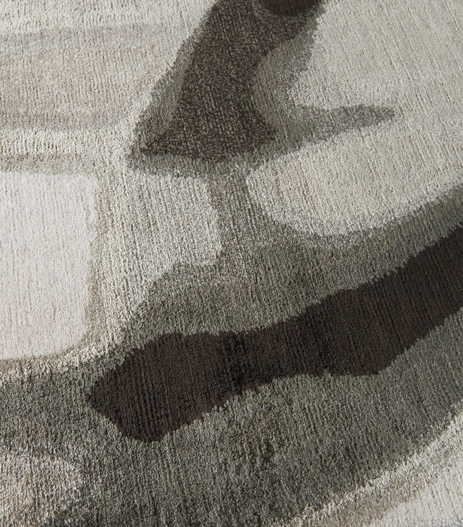 x Adam Hunter Smoke Rug (3.05m x 2.44m) GREY Image 3