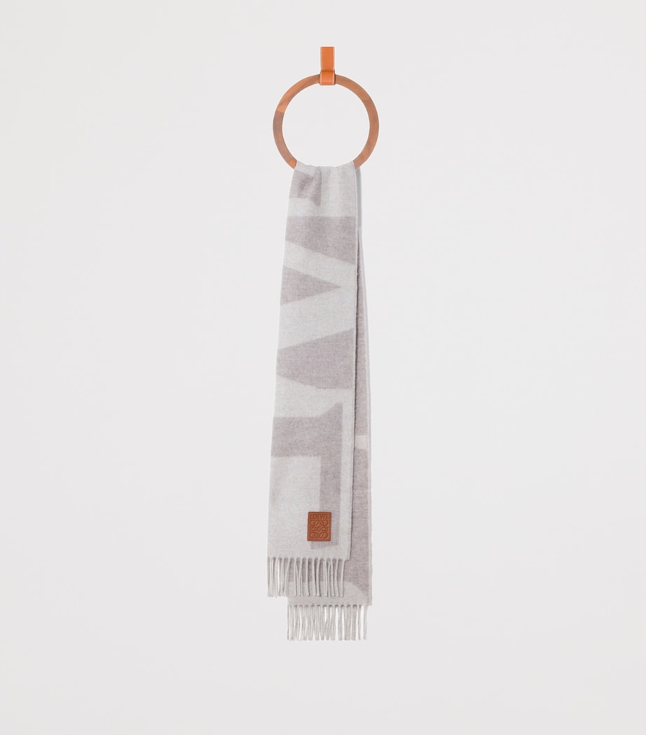 Cashmere Anagram Scarf LIGHT GREY/STONE Image 2