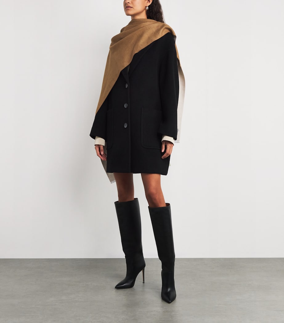 Double-Faced Stole CREAM Image 3