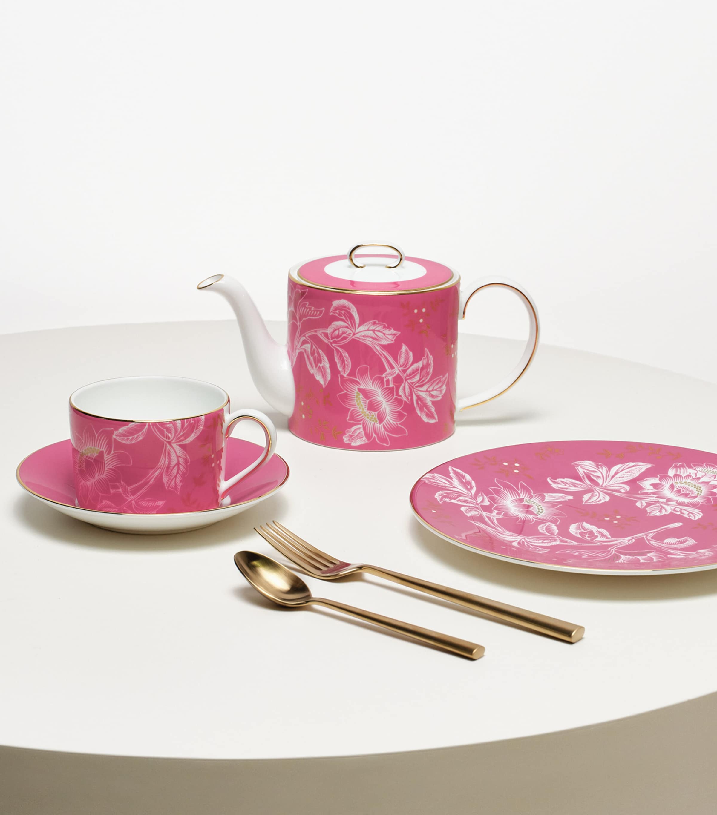 Wonderlust Pink Tonquin Teacup and Saucer PINK Image 2