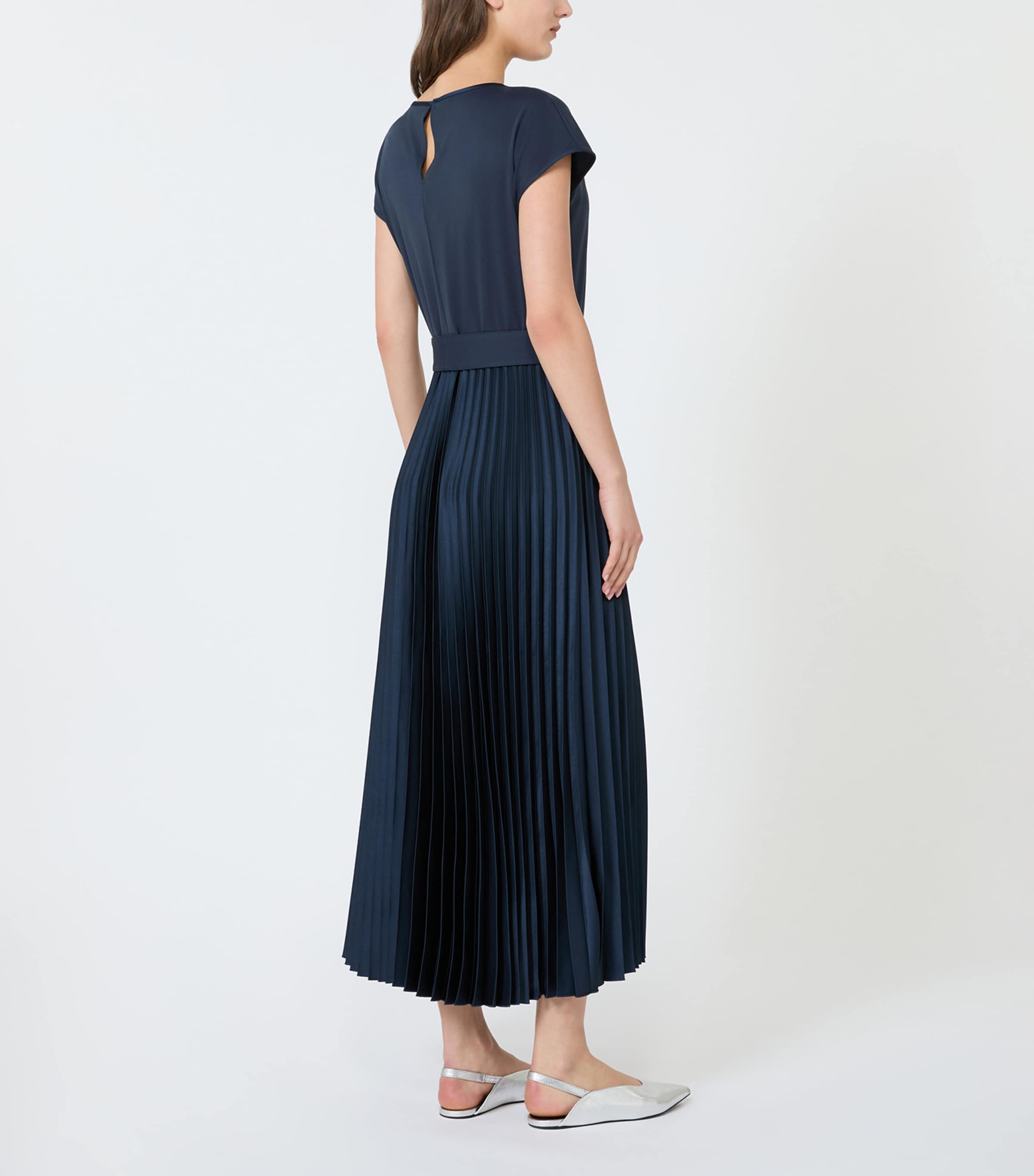 Weekend Max Mara Womens Short-Sleeve Pleated Midi Dress Navy Image 4