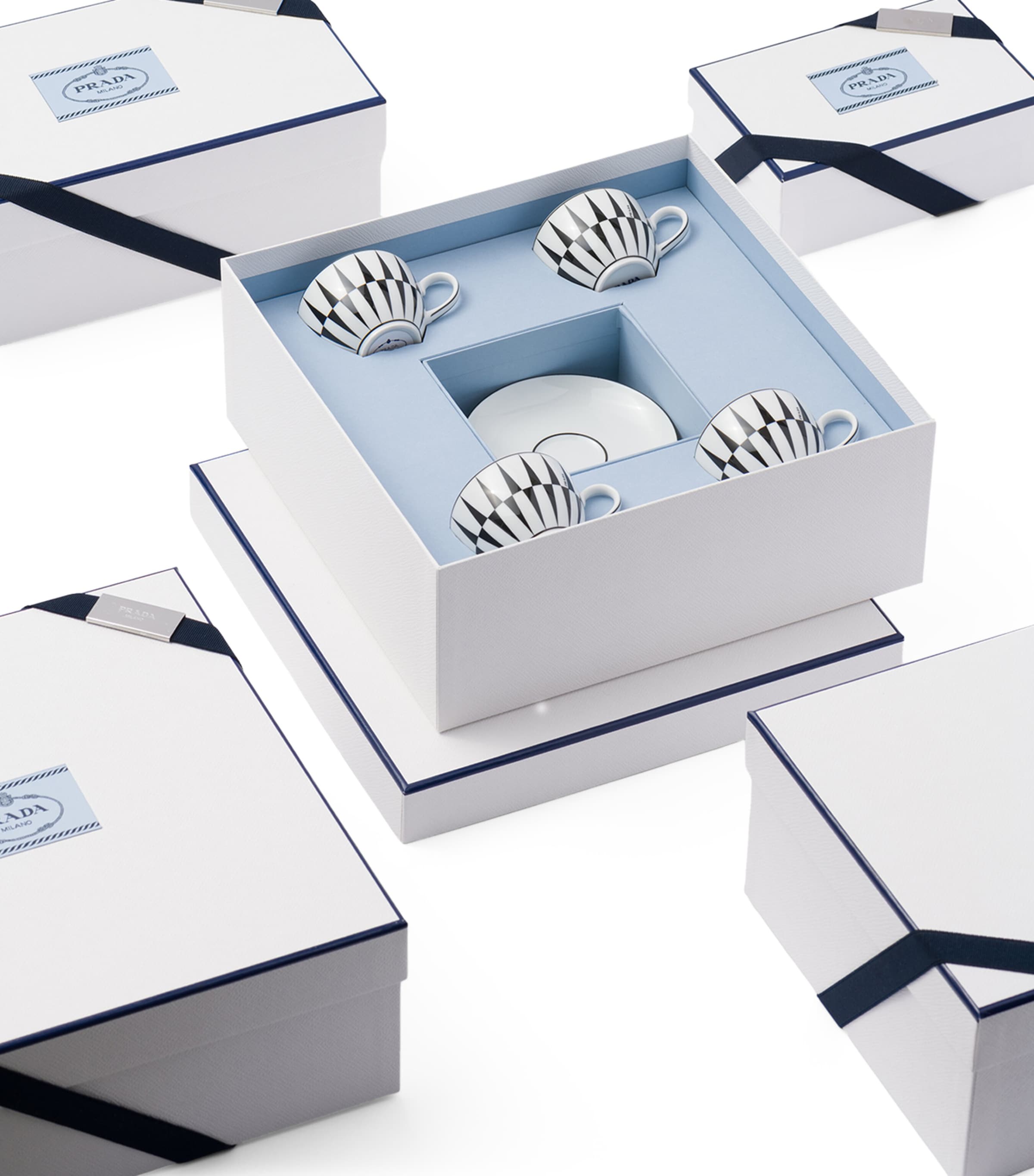 Stripes Coffee Cup and Saucer (Set of 4) F0E5W Image 3