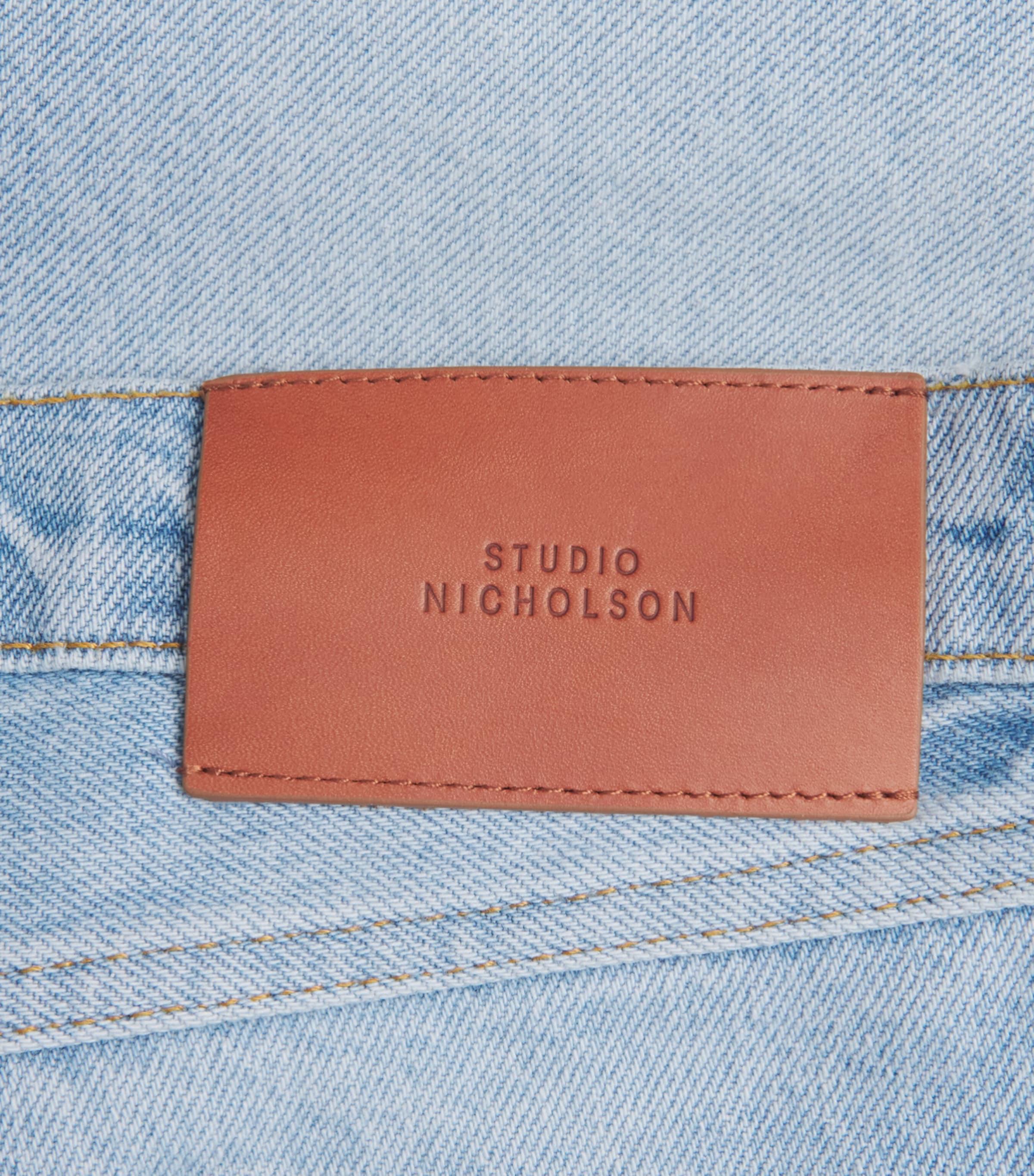 Studio Nicholson Mens Marylebone Wide-Leg Denim Shorts Bleached Wash Image 6